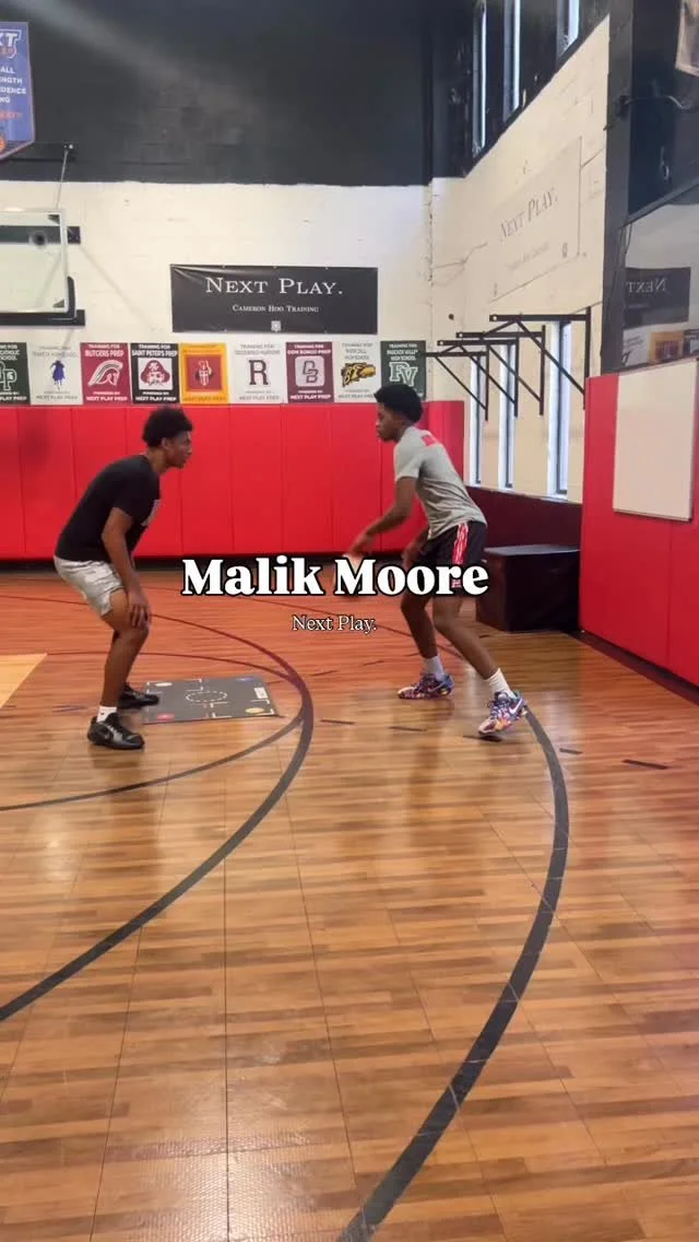 High Level NJ Hoopers like @malikmoore_ Putting in WORK here in Wyckoff NJ📍#NextPlay
Dm if interested in a session. First one FREE.