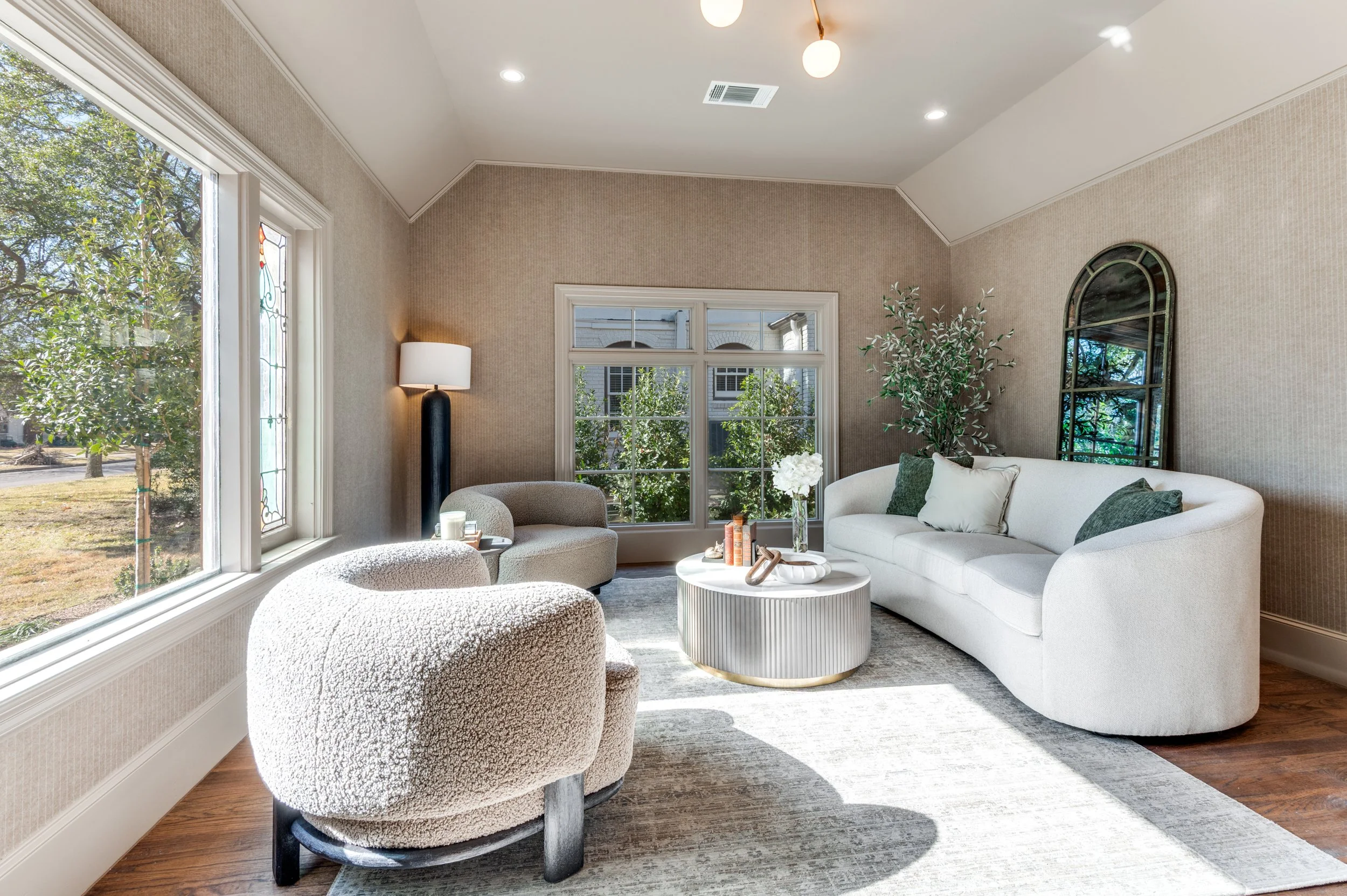 6513-lakeshore-dr-dallas-tx-75214-2-High-Res-9.jpg