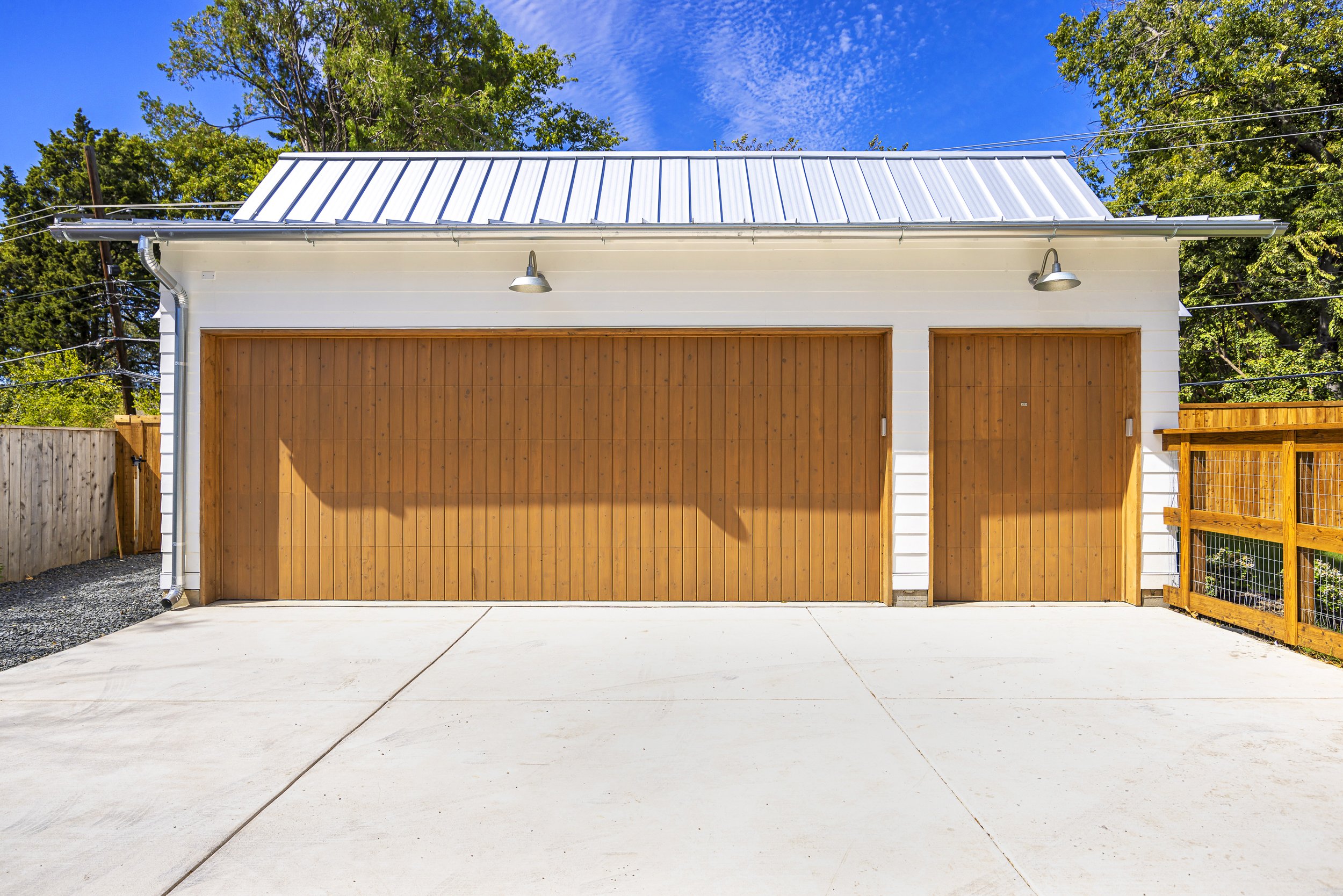 1407 San Saba Drive-2024.10.16-GRNWRKS Media-3.jpg