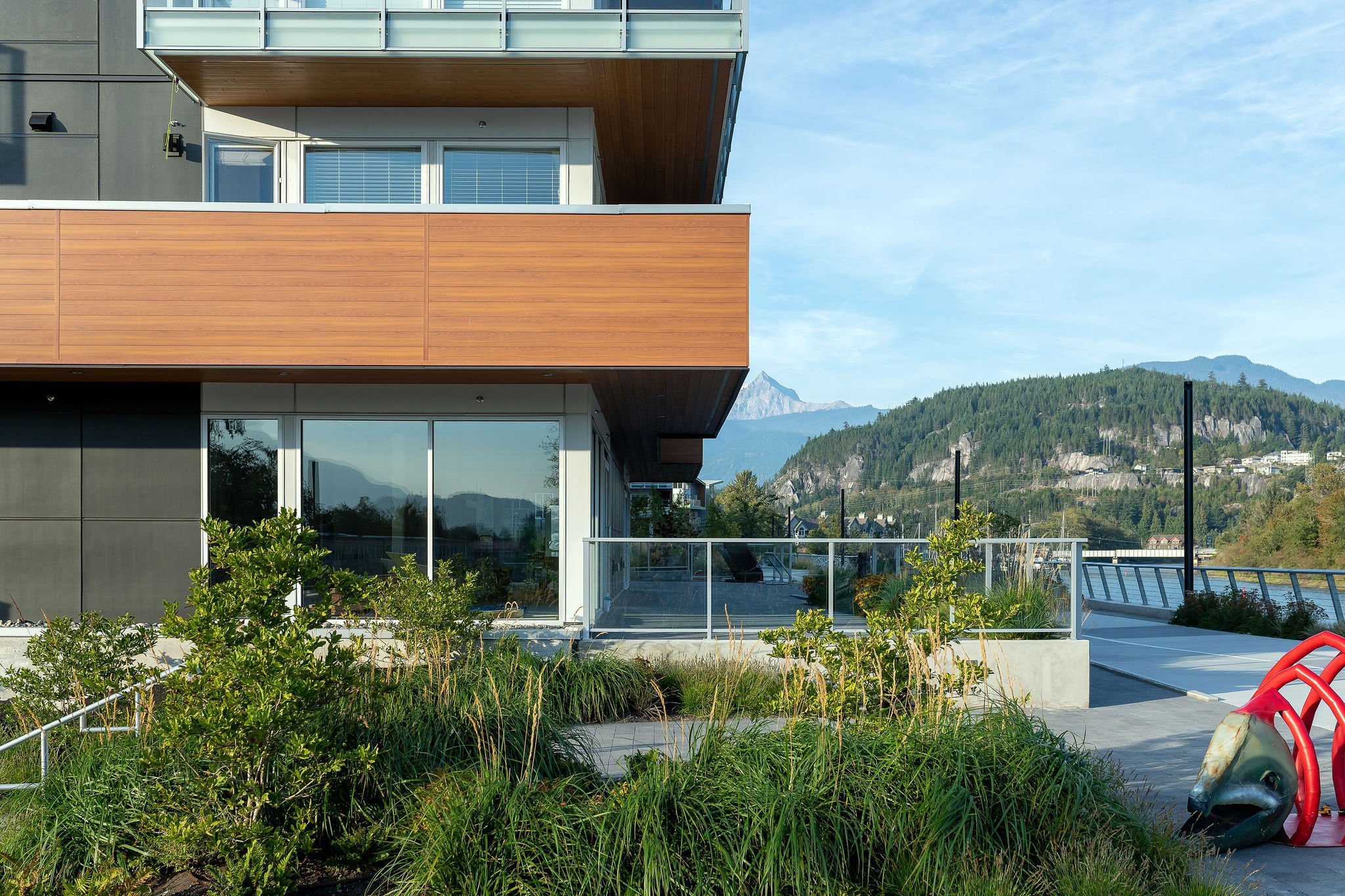 AKA-Sirocco-on-the-Water-Squamish-1152.jpg