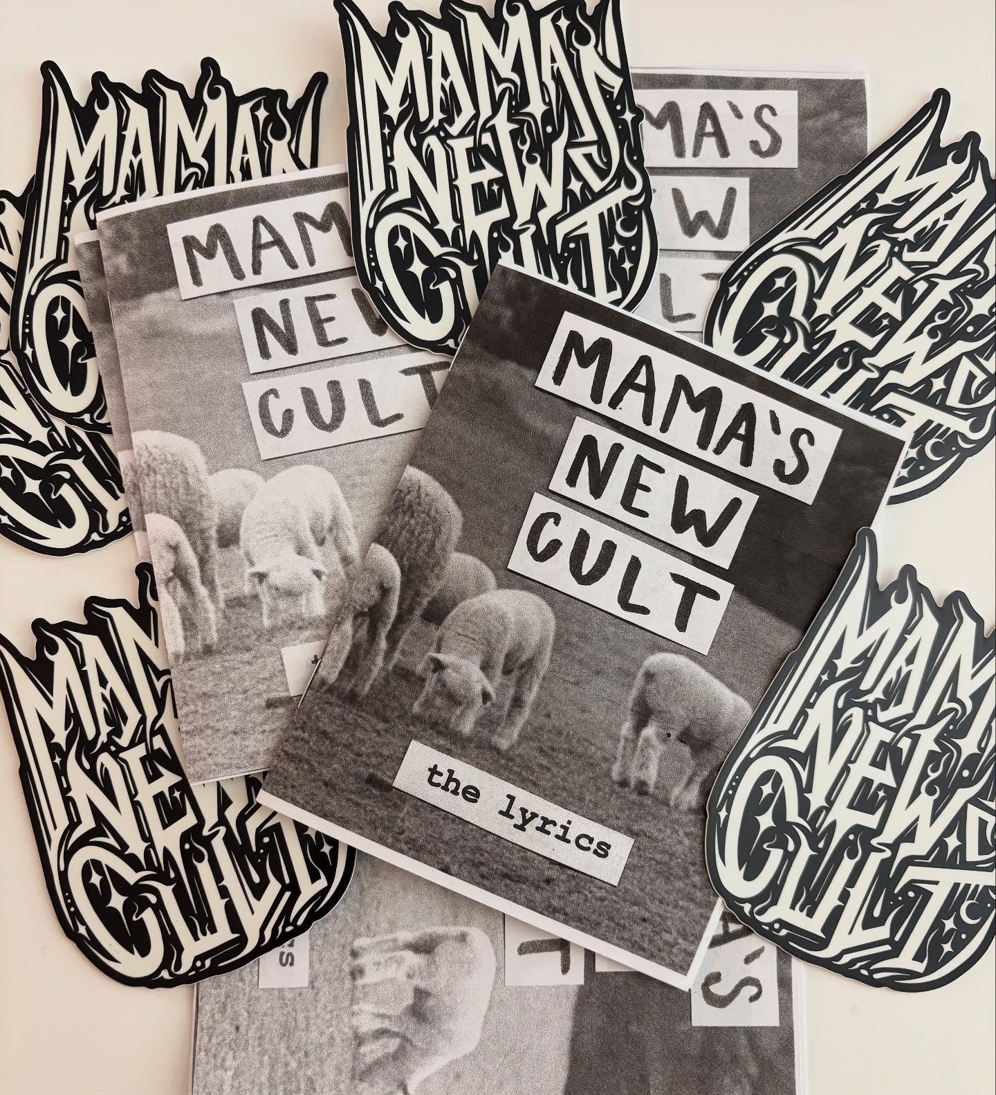 Free lyric zines and stickers are back! Grab urs tonight at @mosswoodloft 🩷 932 12th Ave, Capitol Hill - above Moss Alley Motors - 21+ - $15 cash/venmo at the door!
.
#seattle #seattlemusic #seattlemusicscene #seattlemusicians #seattlemusician #seat