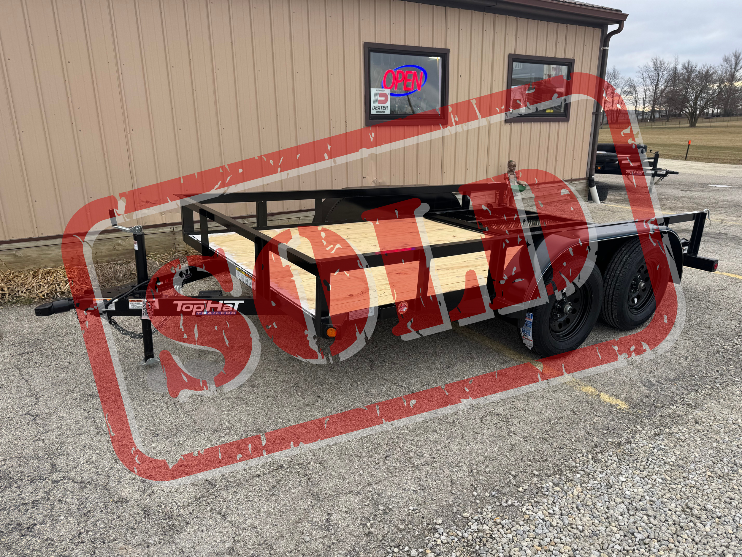 SOLD 83x12’ MP, 83 Box Lay in Tailgate, 3x2 Angle Toprail on MP.png