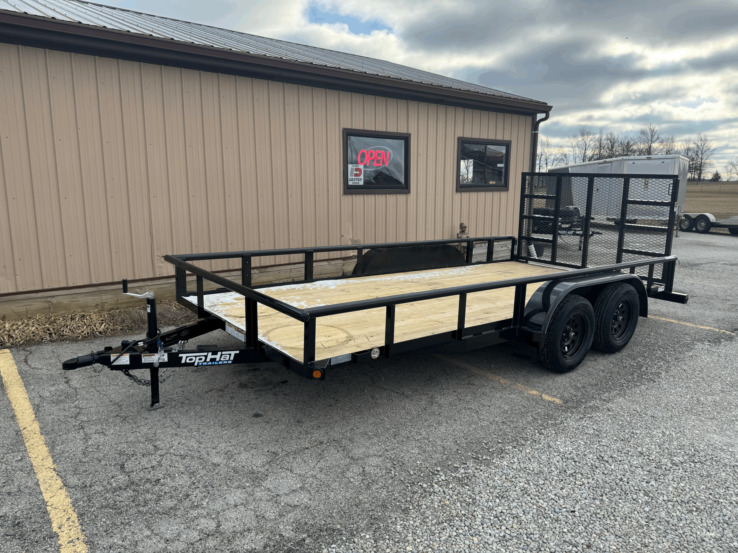 Top Hat 83”x16’ MP, Box Lay in Tailgate