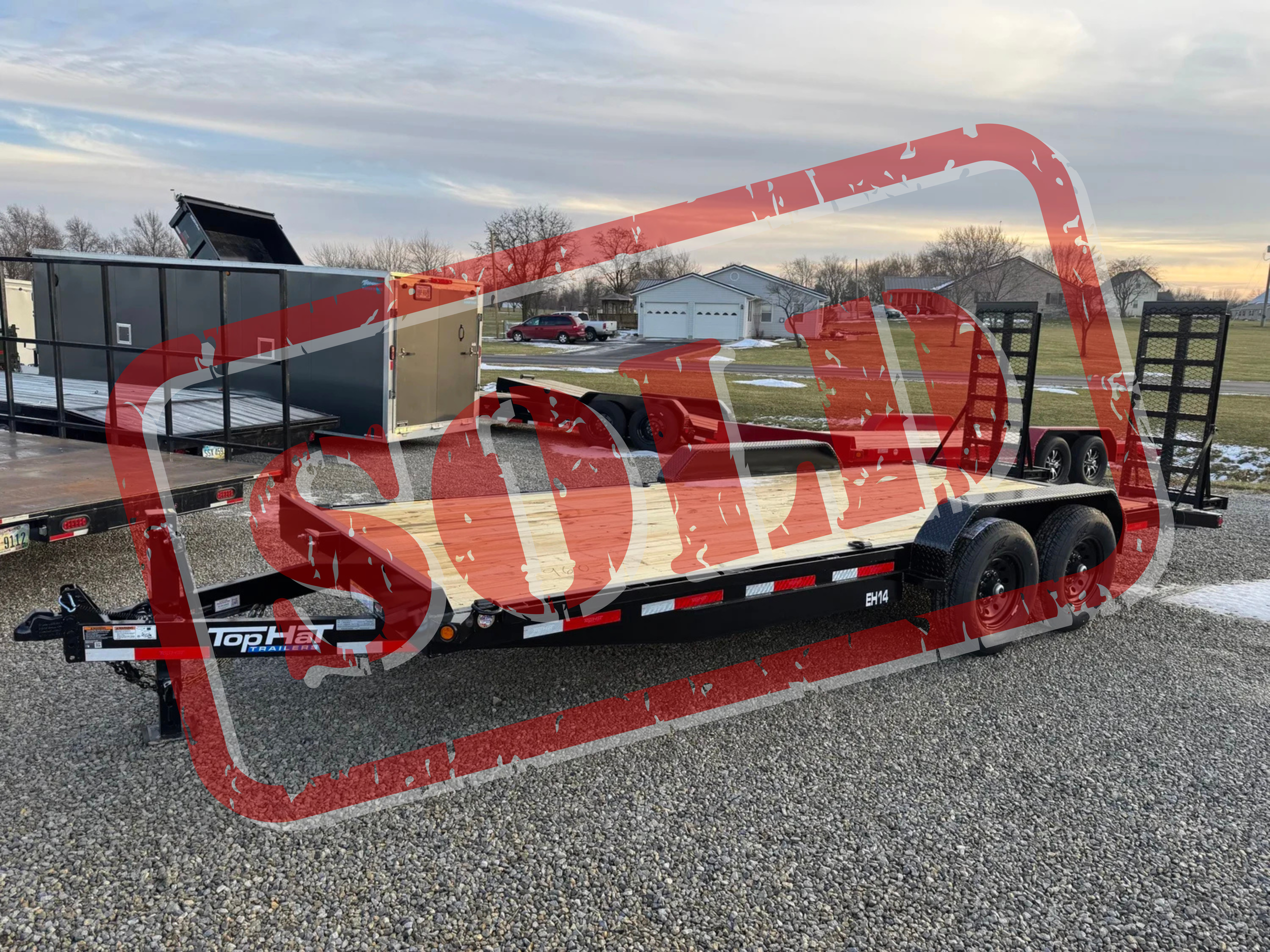 Top Hat 83” x 20’ (17’+3’) Equipment Hauler, 5’ XM Ramps