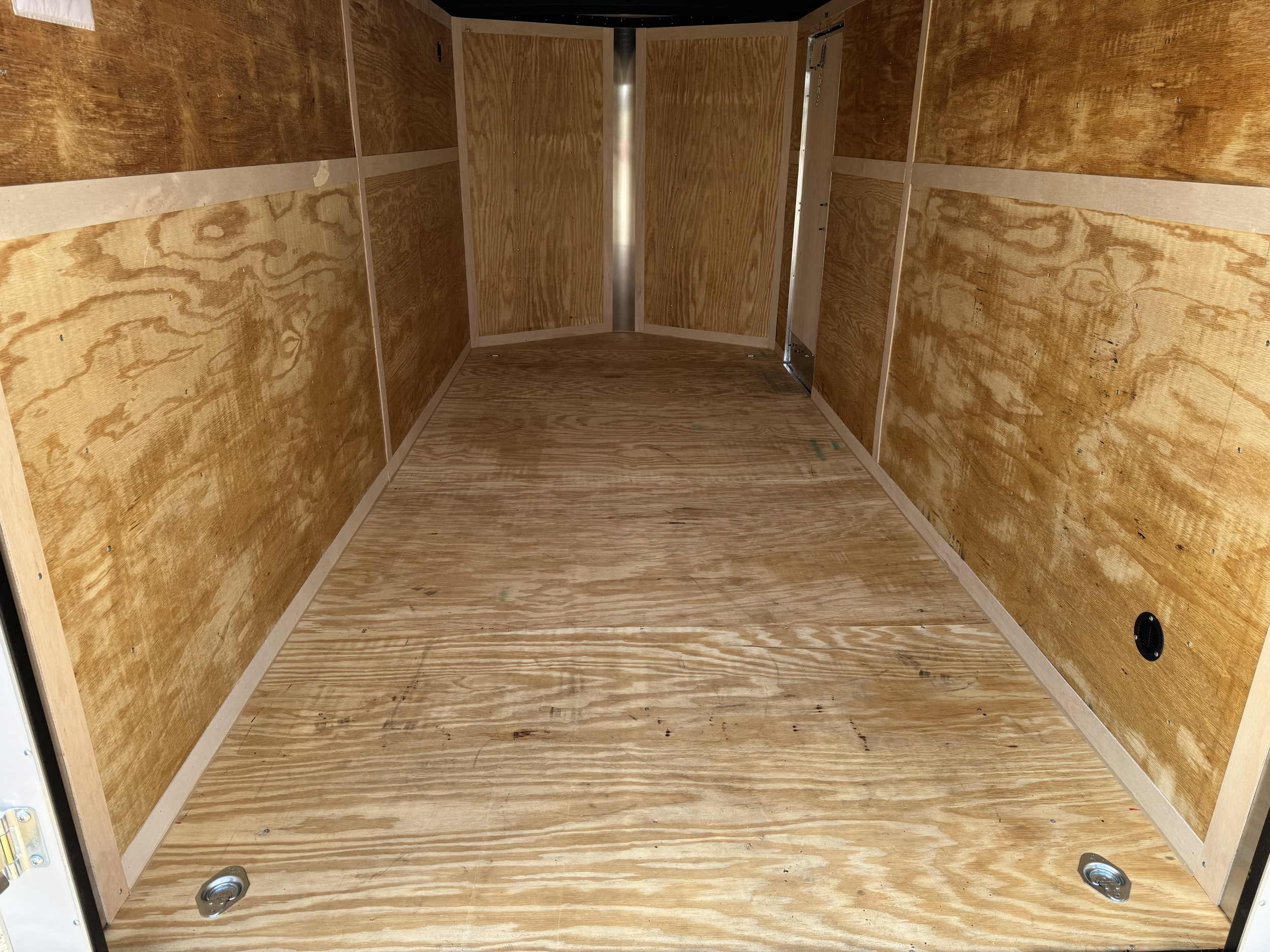Homesteader 7’ x 16’ Intrepid (2).png