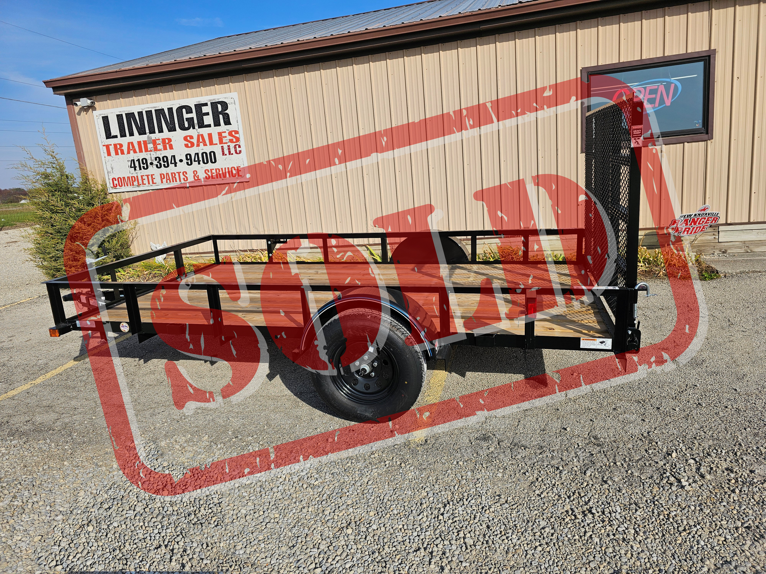 Top Hat 77"x12’ DSA, Lay in Tailgate