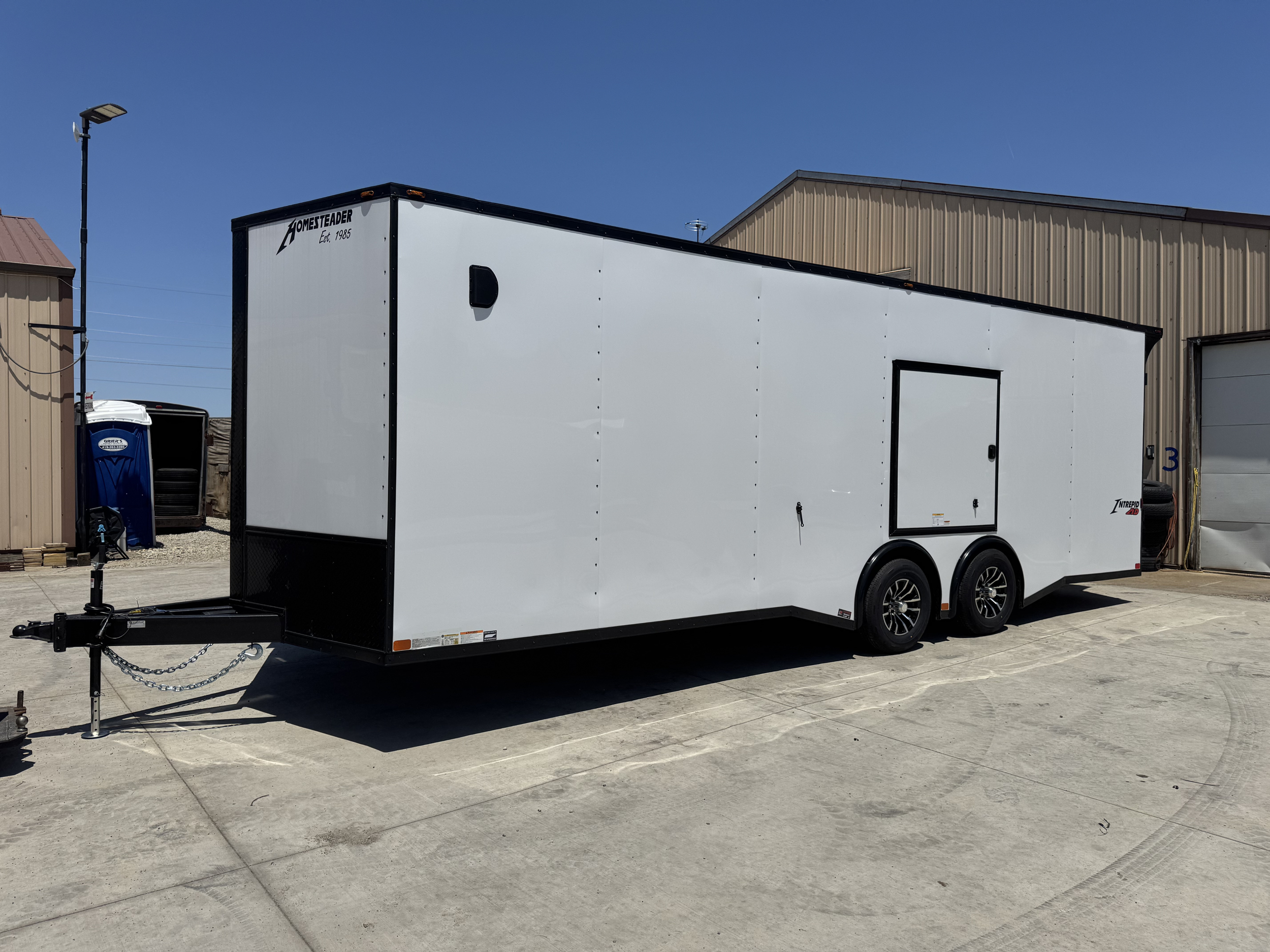 Homesteader 8.5'x24' Intrepid