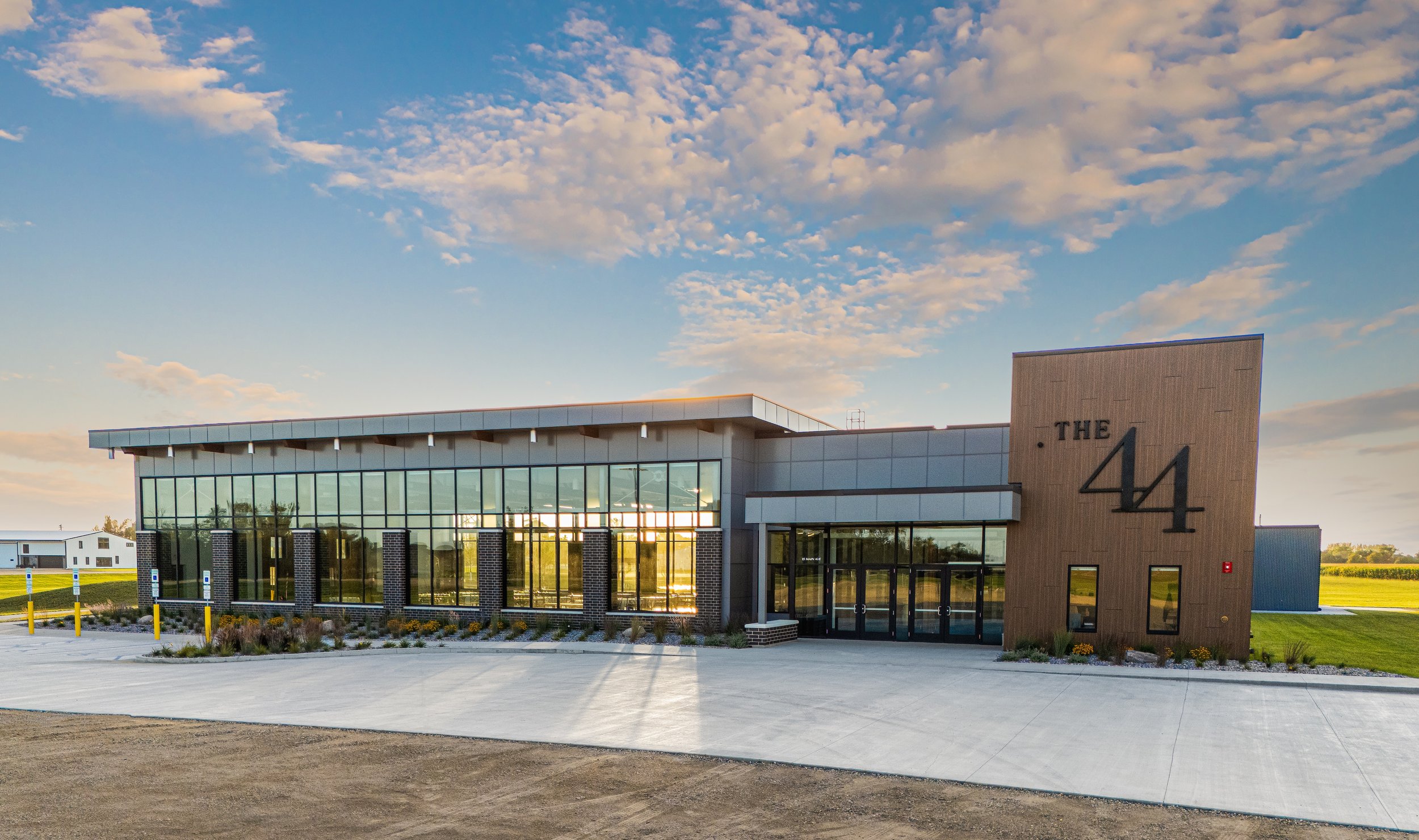 Venue44-41 copy 2.jpg
