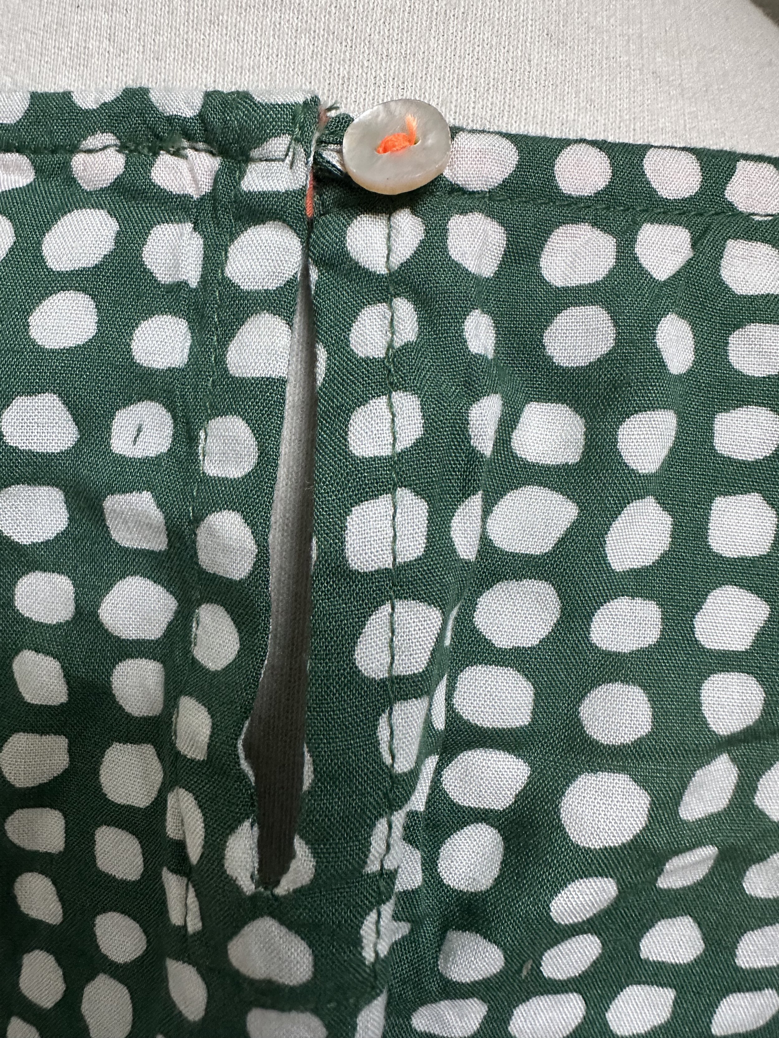E22fr25 green dress 5.jpeg