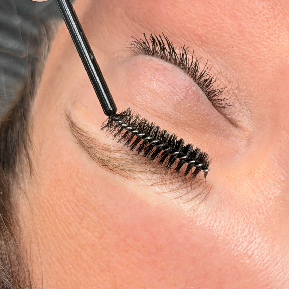 Close up of Microblading strokes