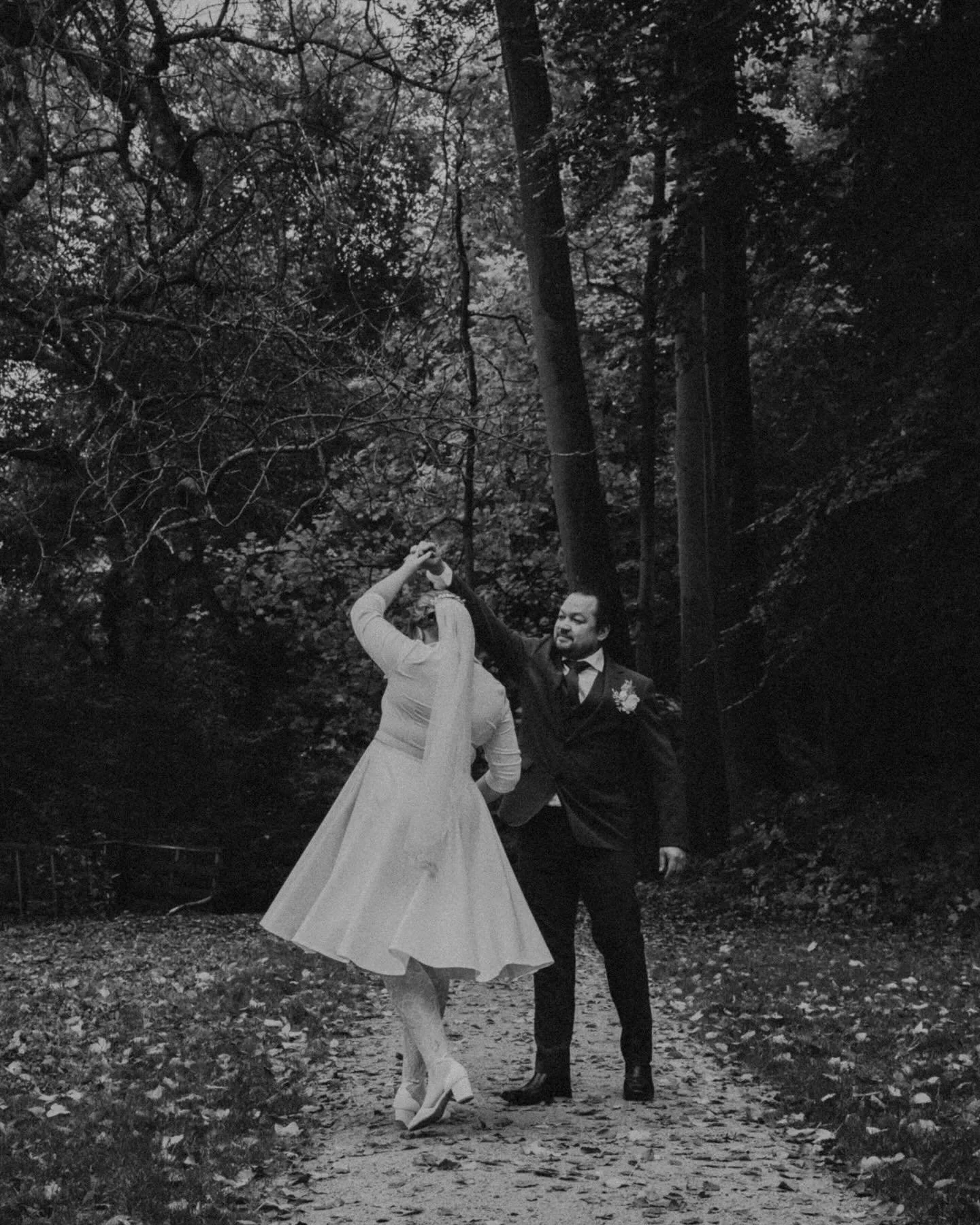 ✨Trouwen in 2026 of 2027✨

Gaan jullie dit jaar of volgend jaar trouwen en zijn jullie opzoek naar een fotograaf? Stuur mij dan een berichtje en samen plannen wij een vrijblijvend kennismakingsgesprek! 

#bruiloft #trouwen2026 #trouwen2027 #bruilofts