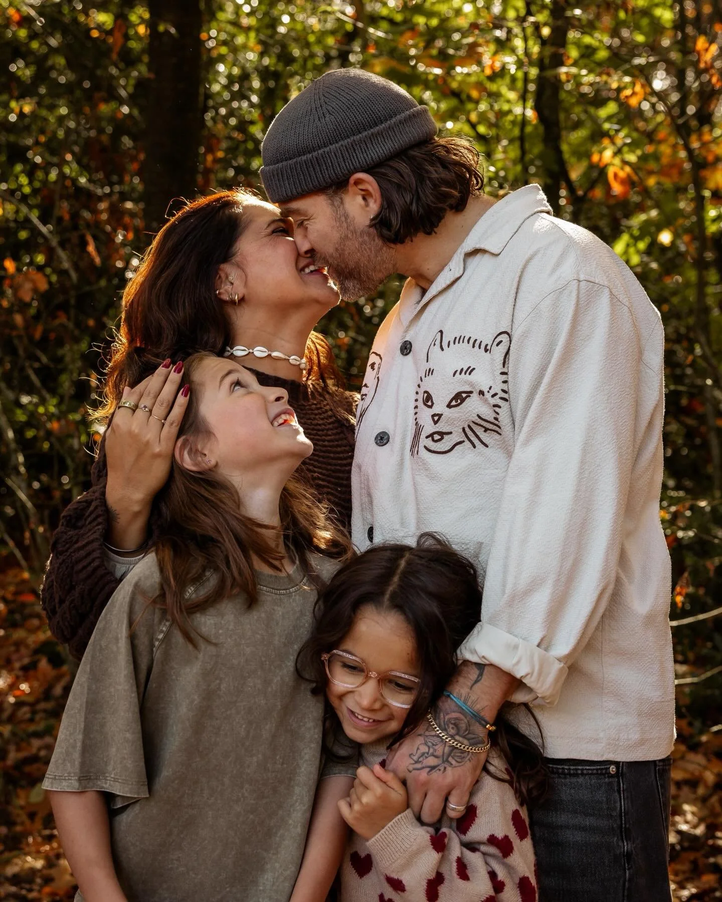 ✨The story of us✨

MIJN NIEUWE AANBOD!

Een po&euml;tische, filmische fotoshoot in de natuur.
Voor gezinnen, koppels of ouders die geen snelle geforceerde shoot willen maar vastgelegd willen worden zoals ze zijn. 

Geen haast.
Geen perfecte poses.
Ma