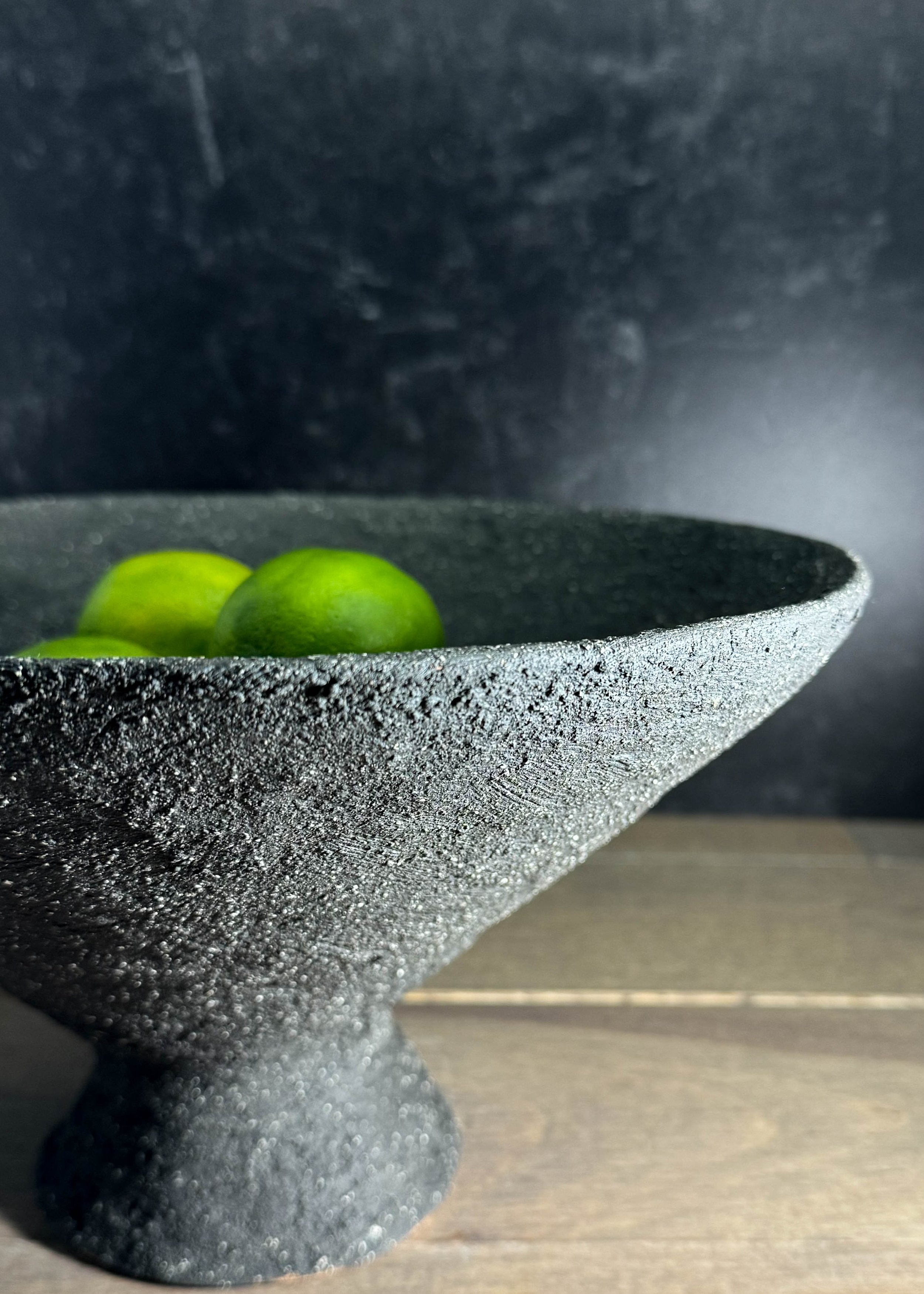 Black sands pedestal bowl