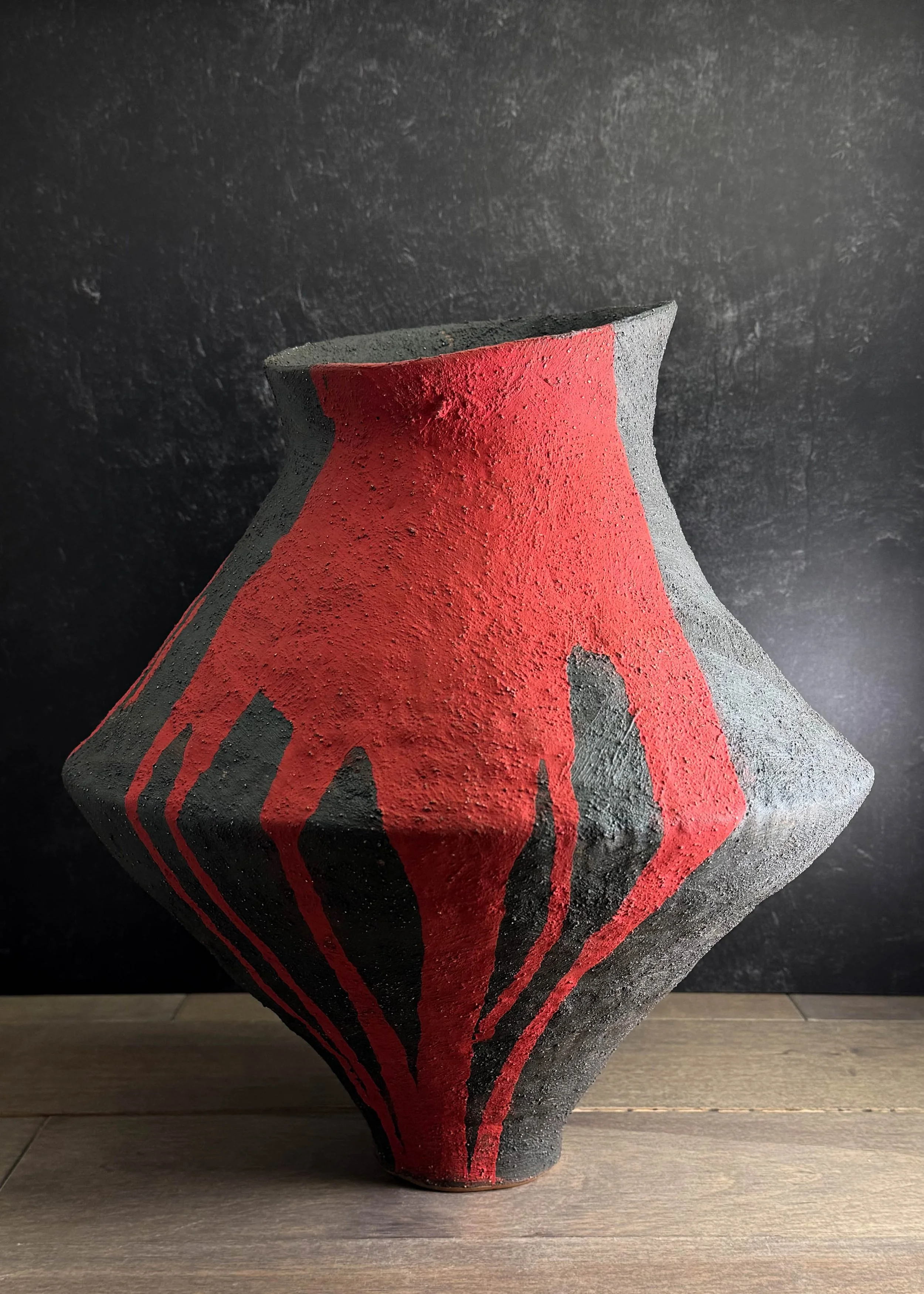 BlackRedCoilLgVase2.jpg