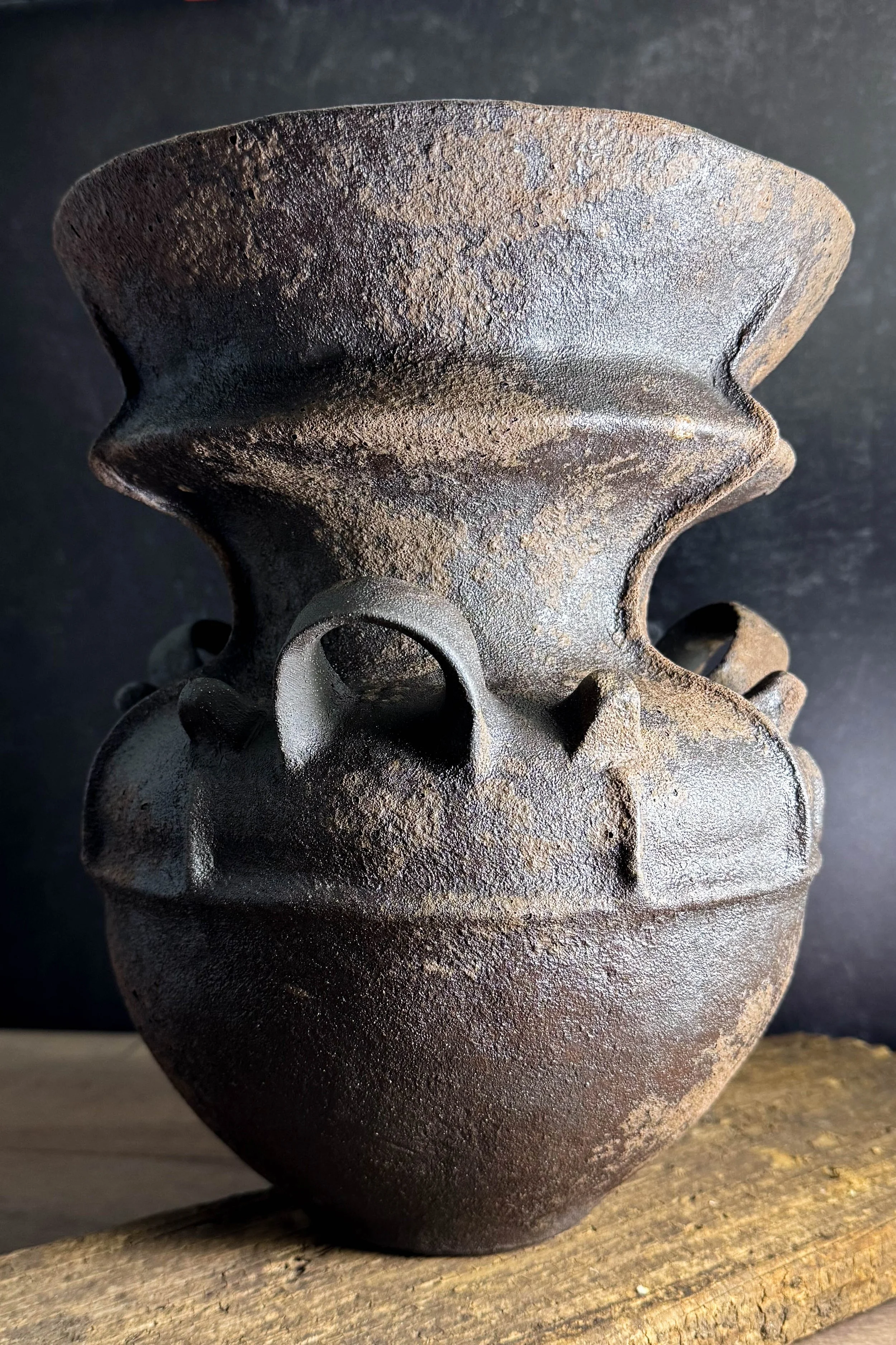 3Handle_Vessel-2.jpg