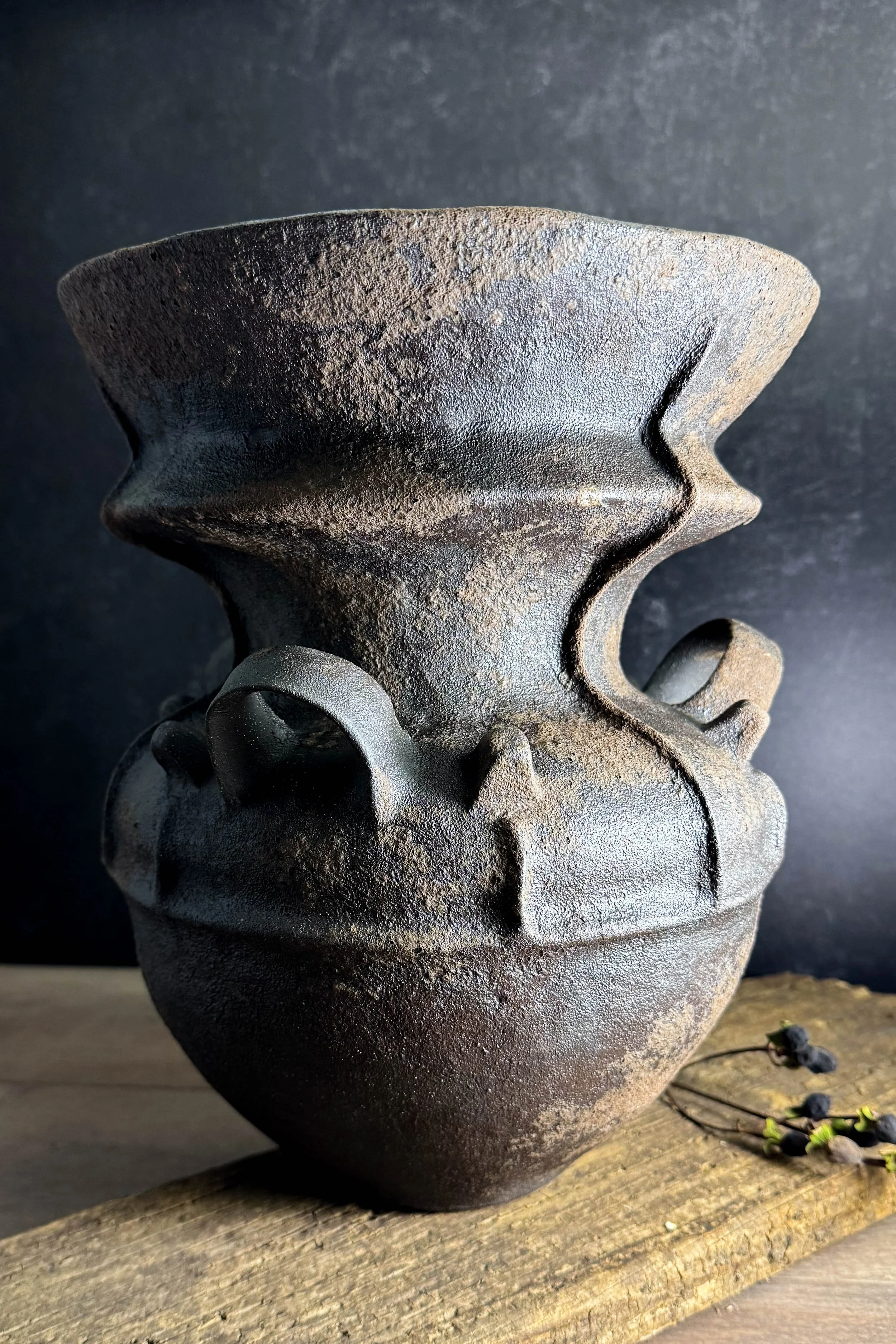 3Handle_Vessel-3.jpg