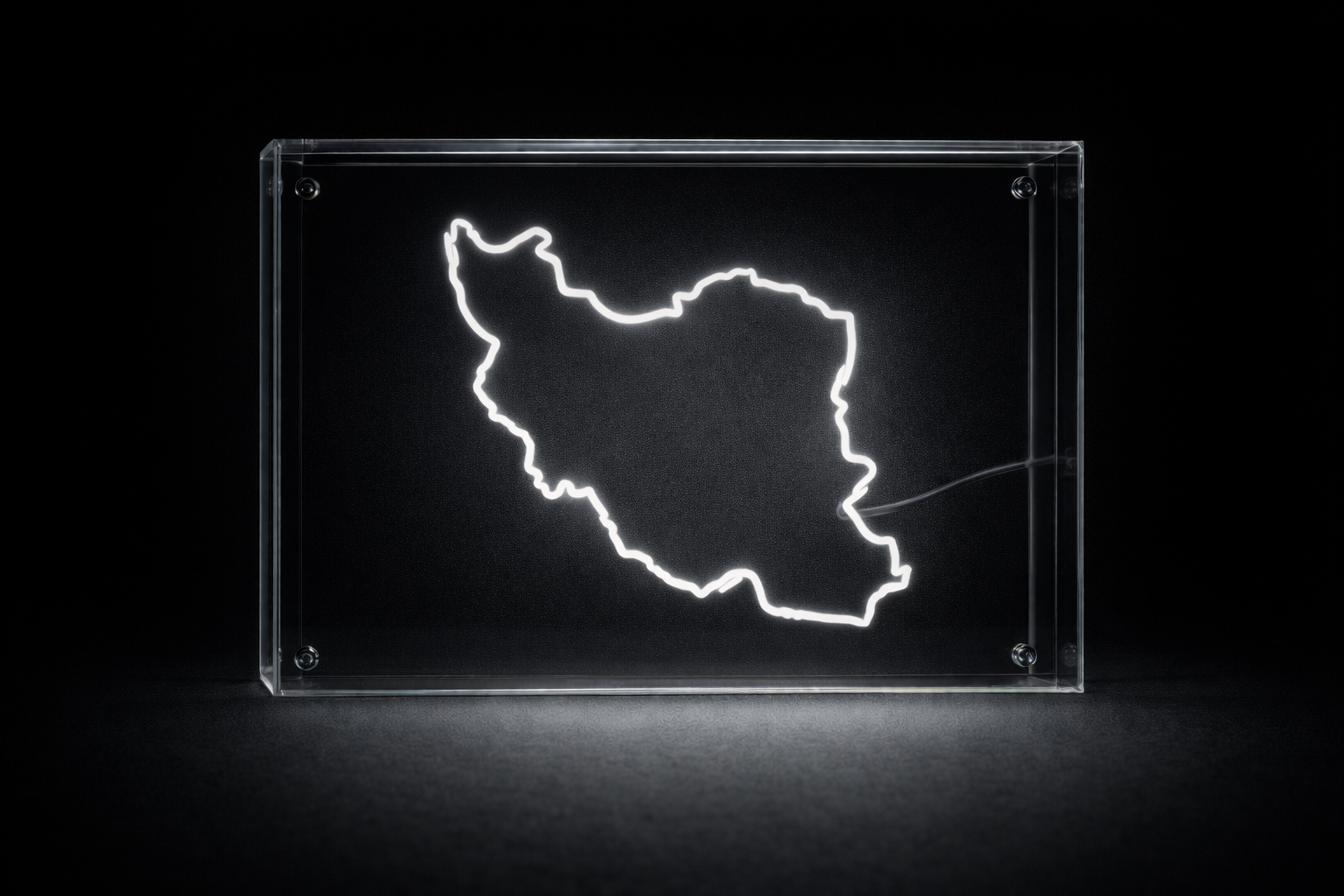 IRAN | A Line of Light