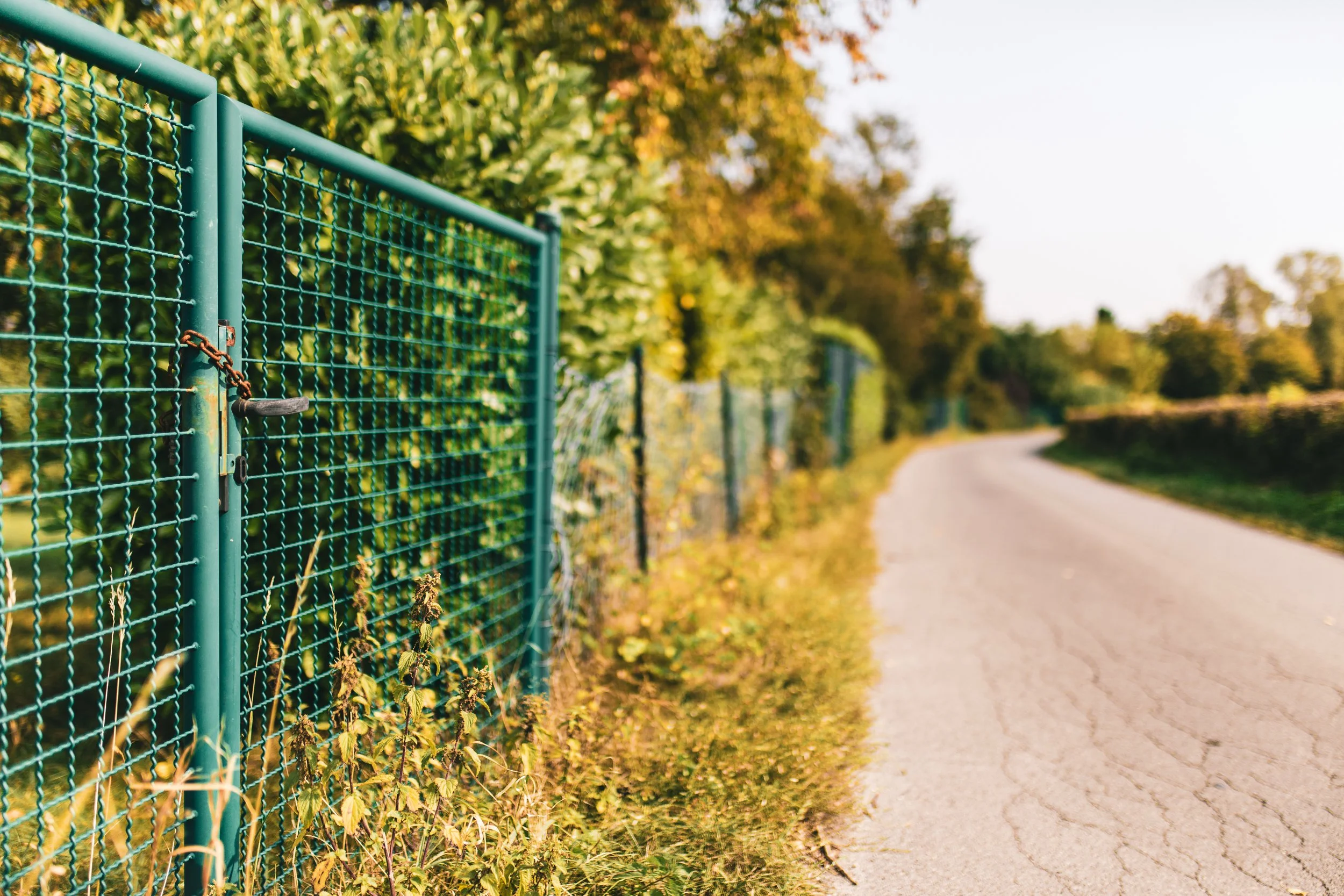 THE QUIET POWER OF BOUNDARIES: A PATH TO HEALTH, WHOLENESS, AND SUSTAINABLE LIVING