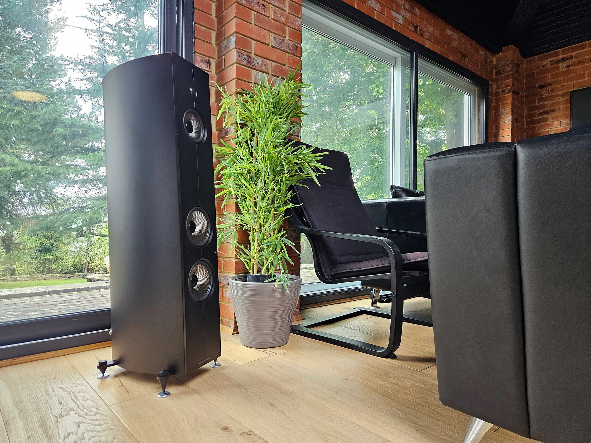 Web-Corinium-Matte-Black-Right-Facing-Studio-Wide-Shot.jpg