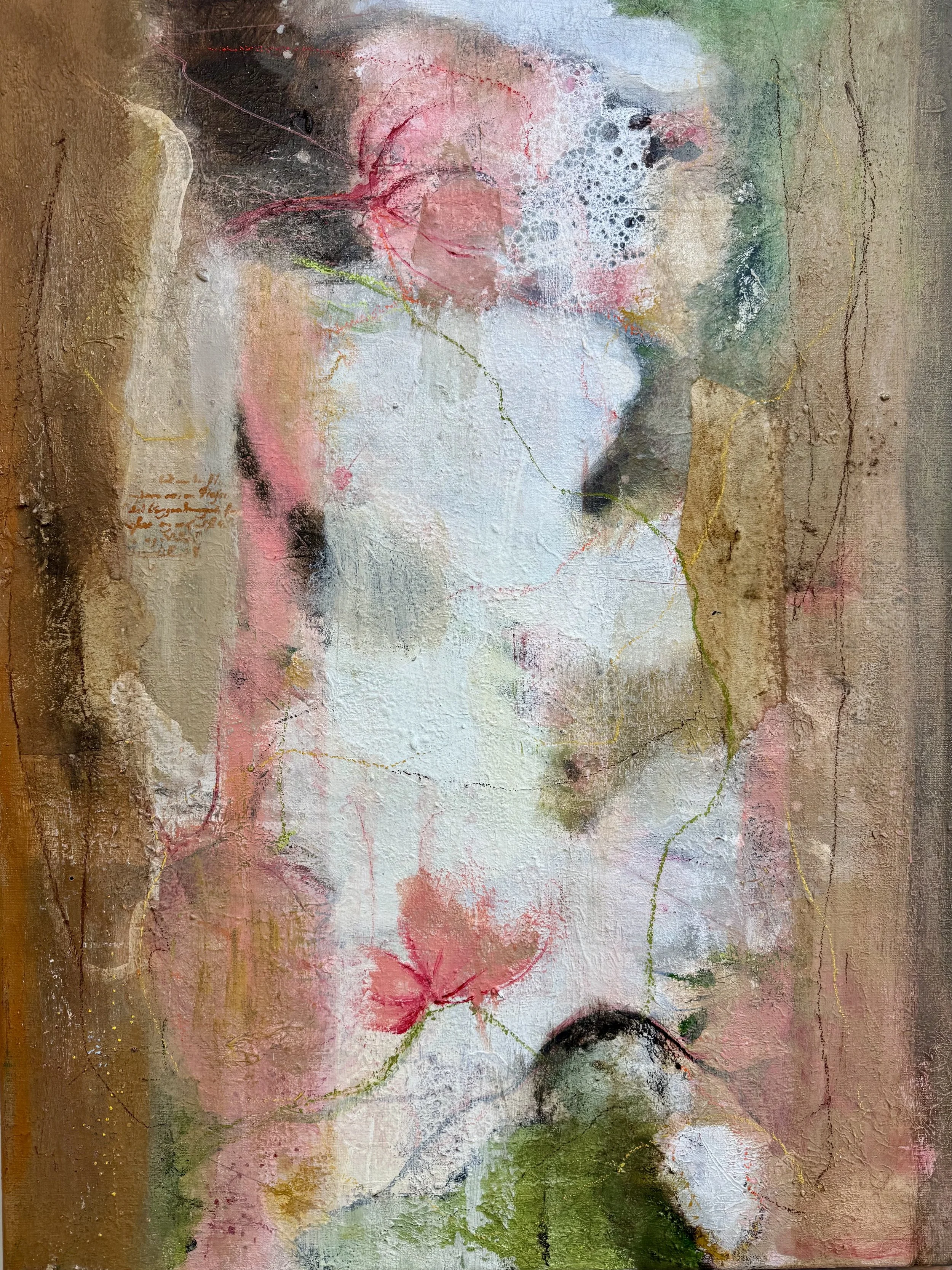 Abstrakt maleri med pastellfarger og synlige strukturer.