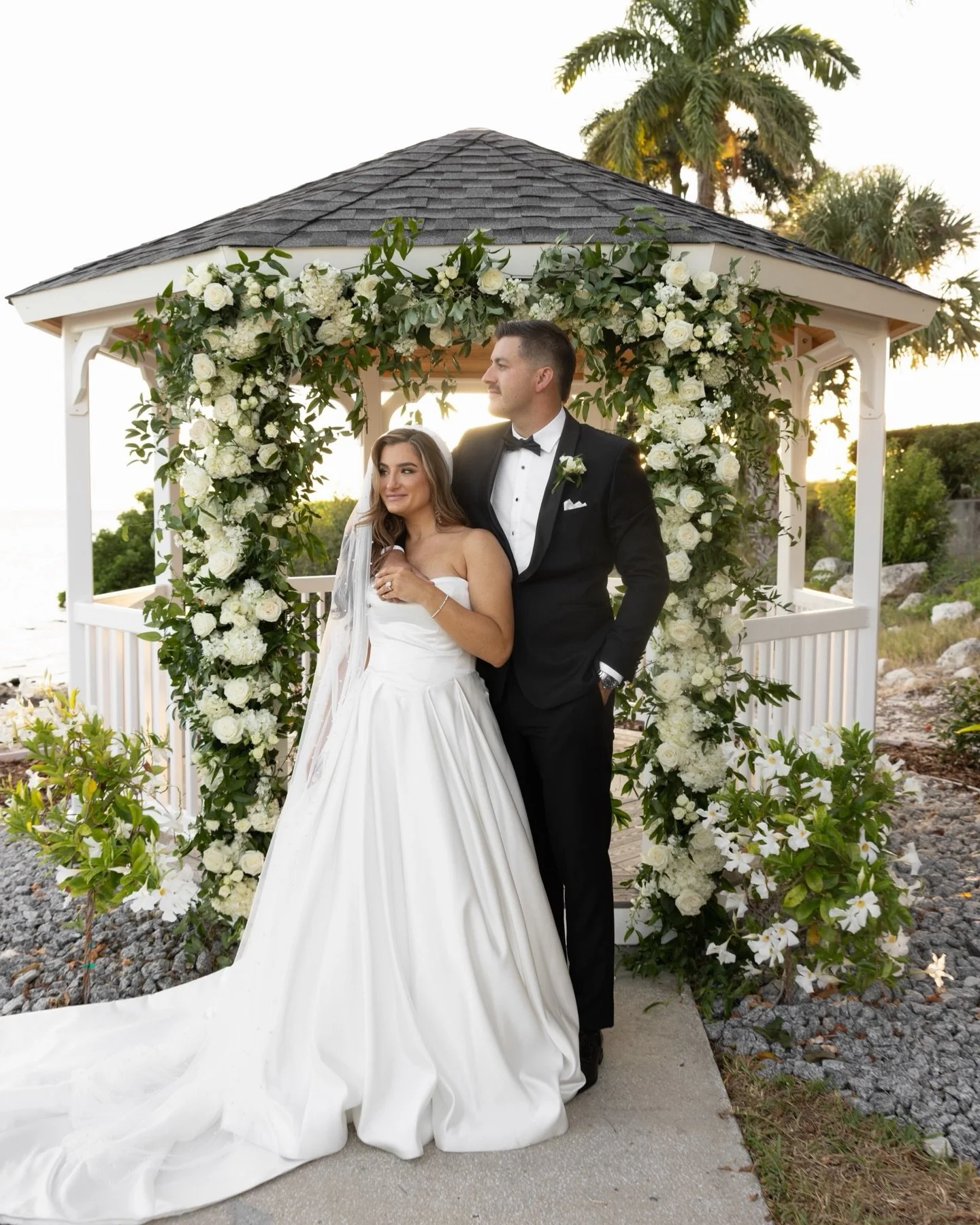 The art of a timeless wedding 🕊️

Venue: @rustypelicantampa
Hotel: @currenttampa
Wedding Coordinator: @theeventsocietyco
Content Creation: @theeventsocietyco
Photography: @rabecca_cruz_photography
Florist: @gemmafloralweddings
DJ: @tbdjco
@djcorybar