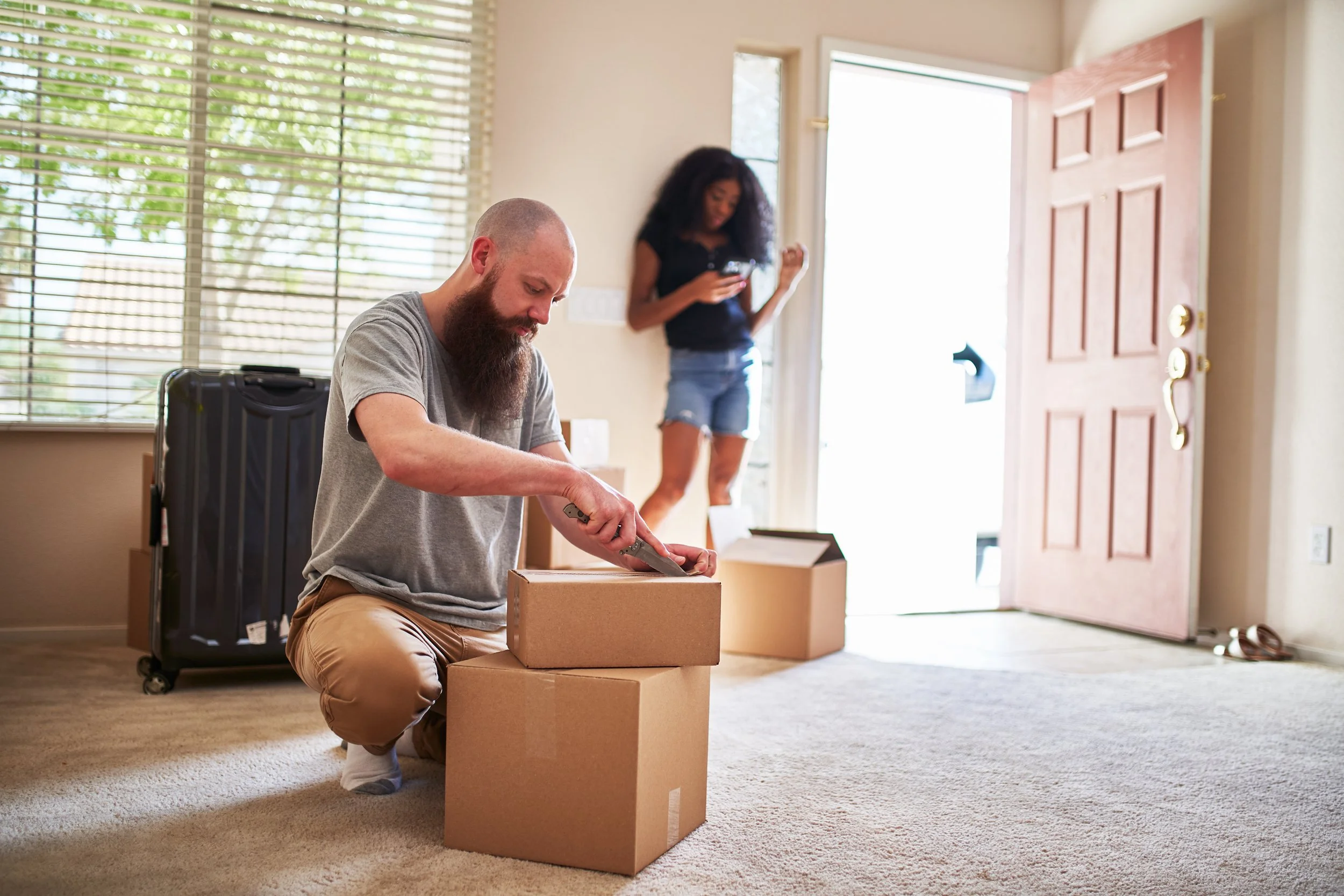 Here’s 10 Tips to Make Your House Feel Like a Home in the First Month