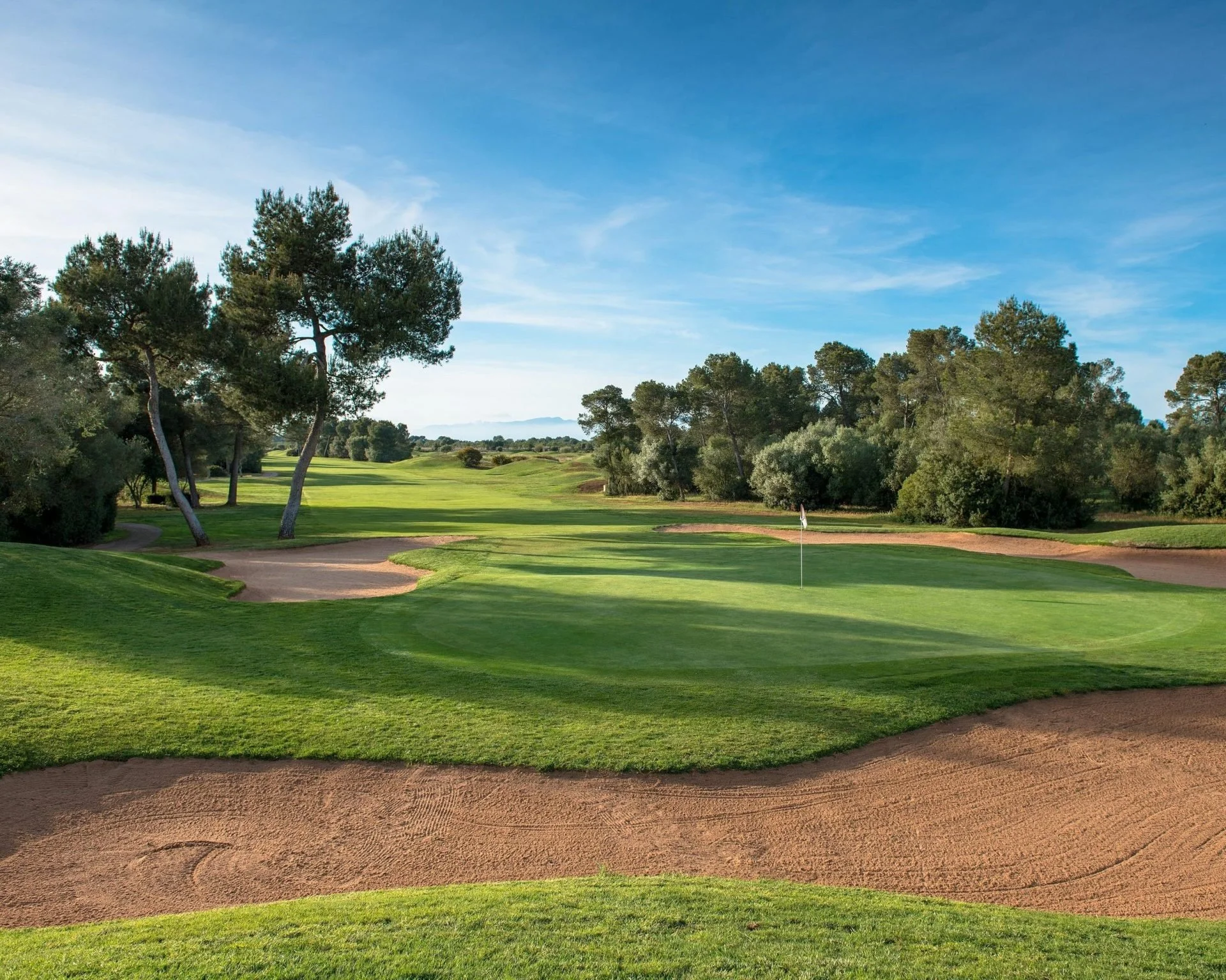 golf-son-antem-picture-scaled.jpg