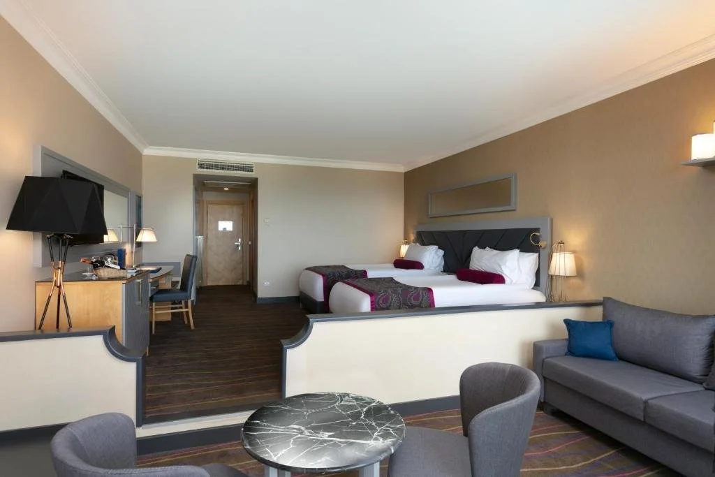 Sirene Hotel 4.jpg