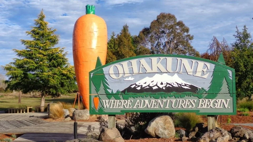 Sign welcoming visitors to Ohakune.