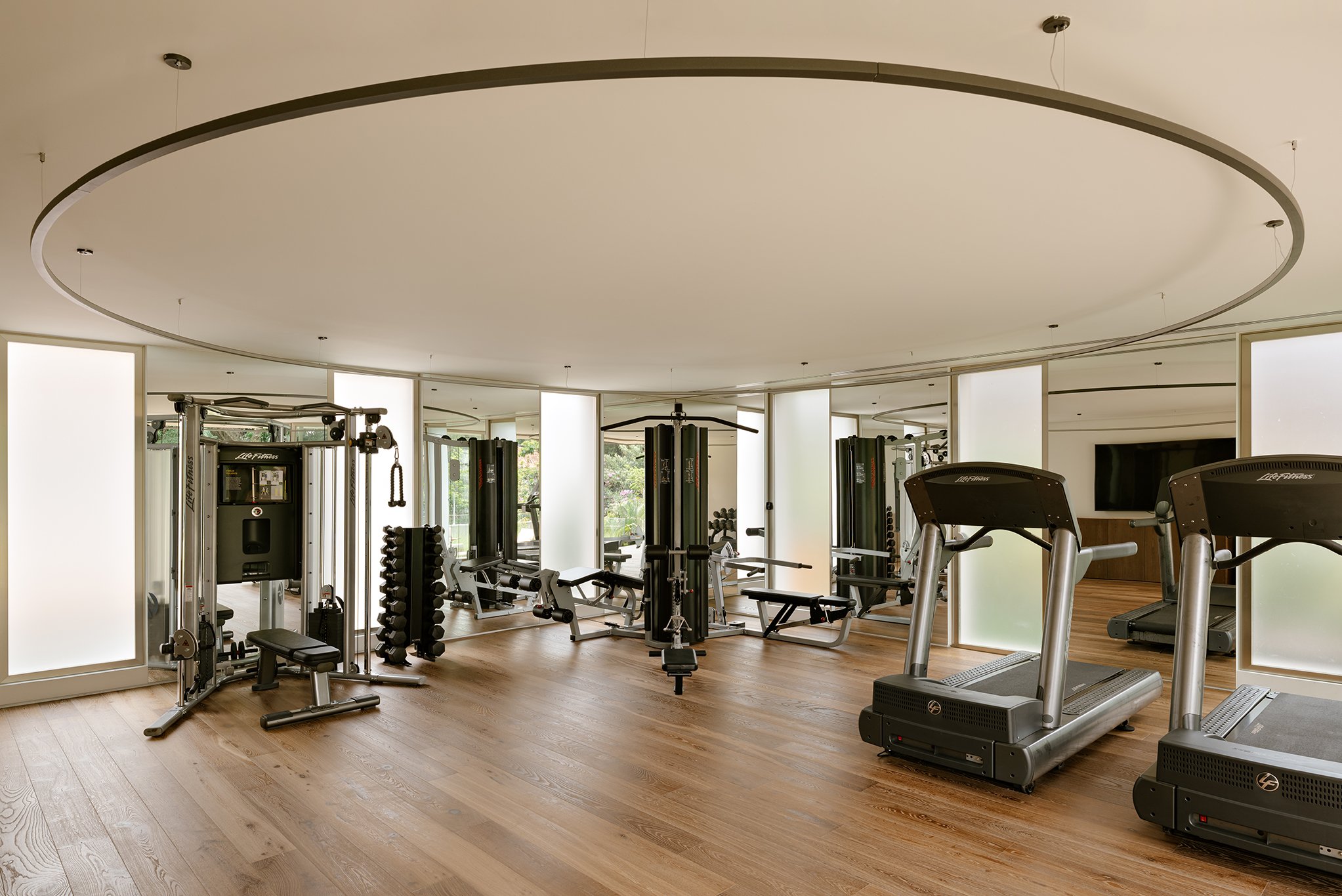 File (33).jpg