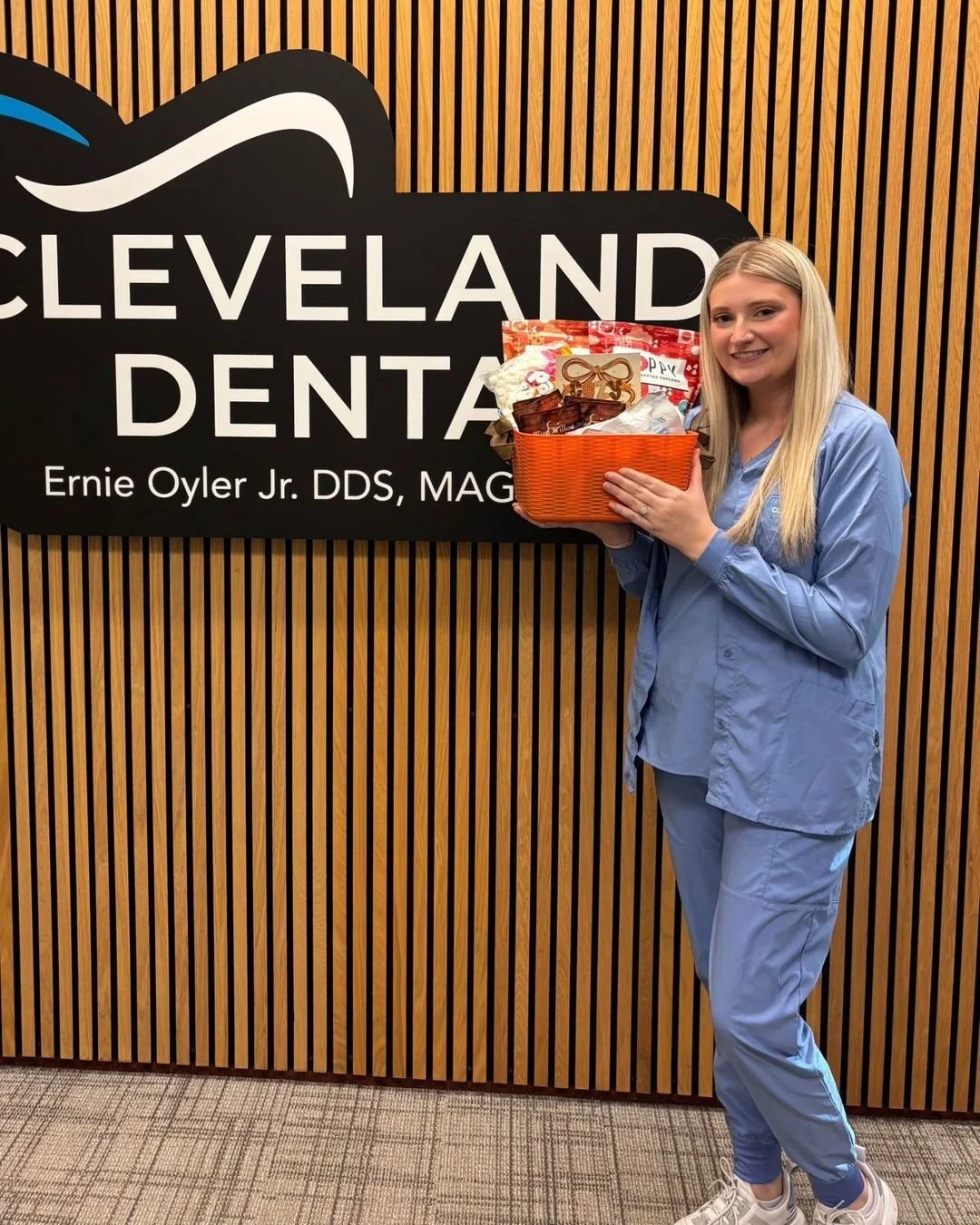 We&rsquo;re feeling the fall vibes at Cleveland Dental! 🍂
Big thanks to our referring friends at PDOC for this festive basket full of treats, you truly made our day!