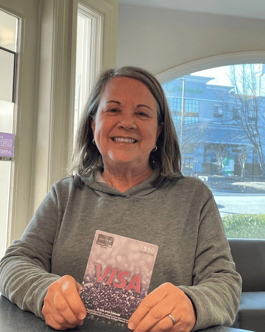 Friendly reminder! 💬
Refer a friend or family member and receive a $50 gift card.
Thank you for sharing your smile with others!