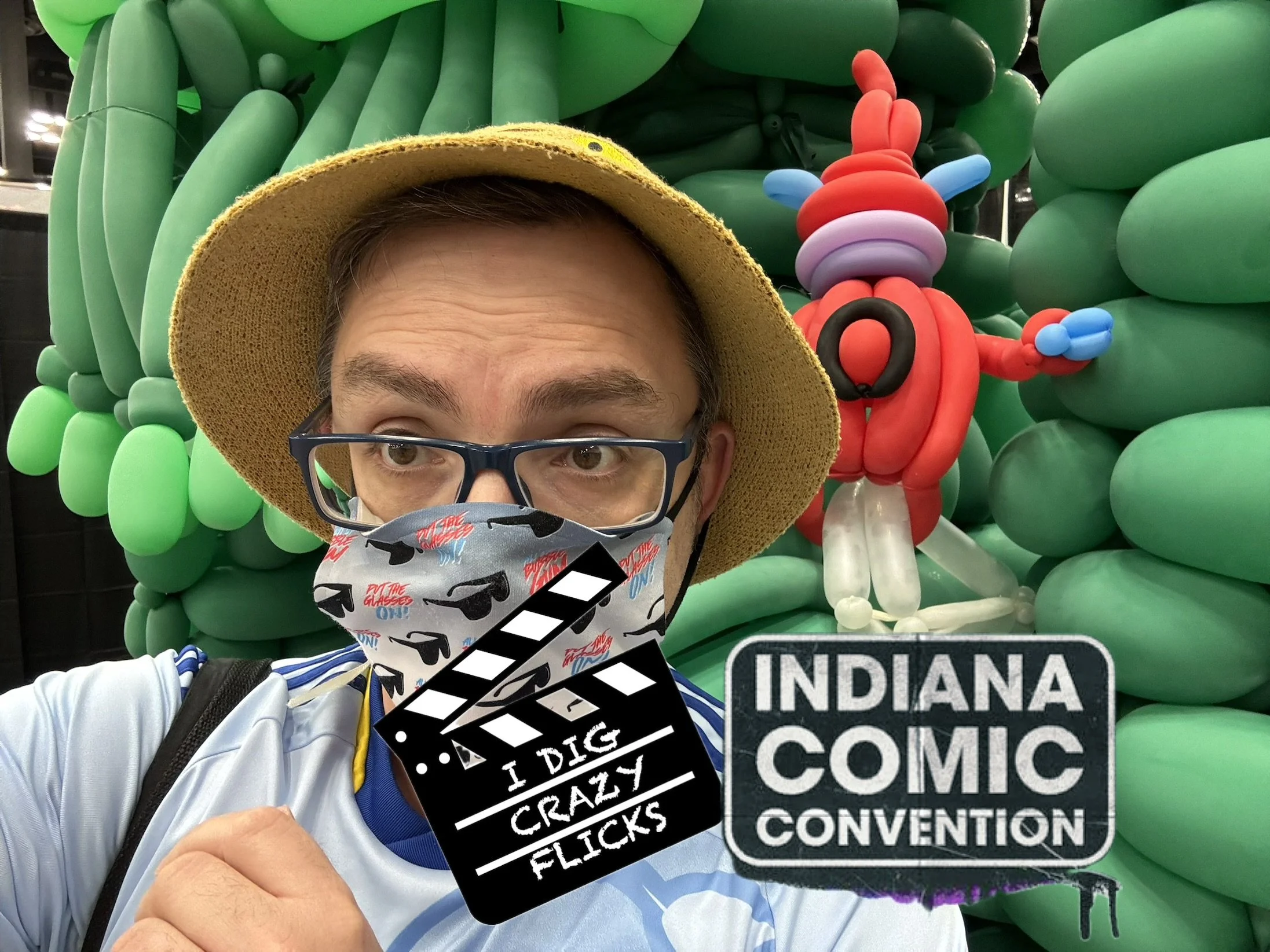 CatBusRuss and a Xenomorph prepped for an Alien short film and Video Game Movie review
