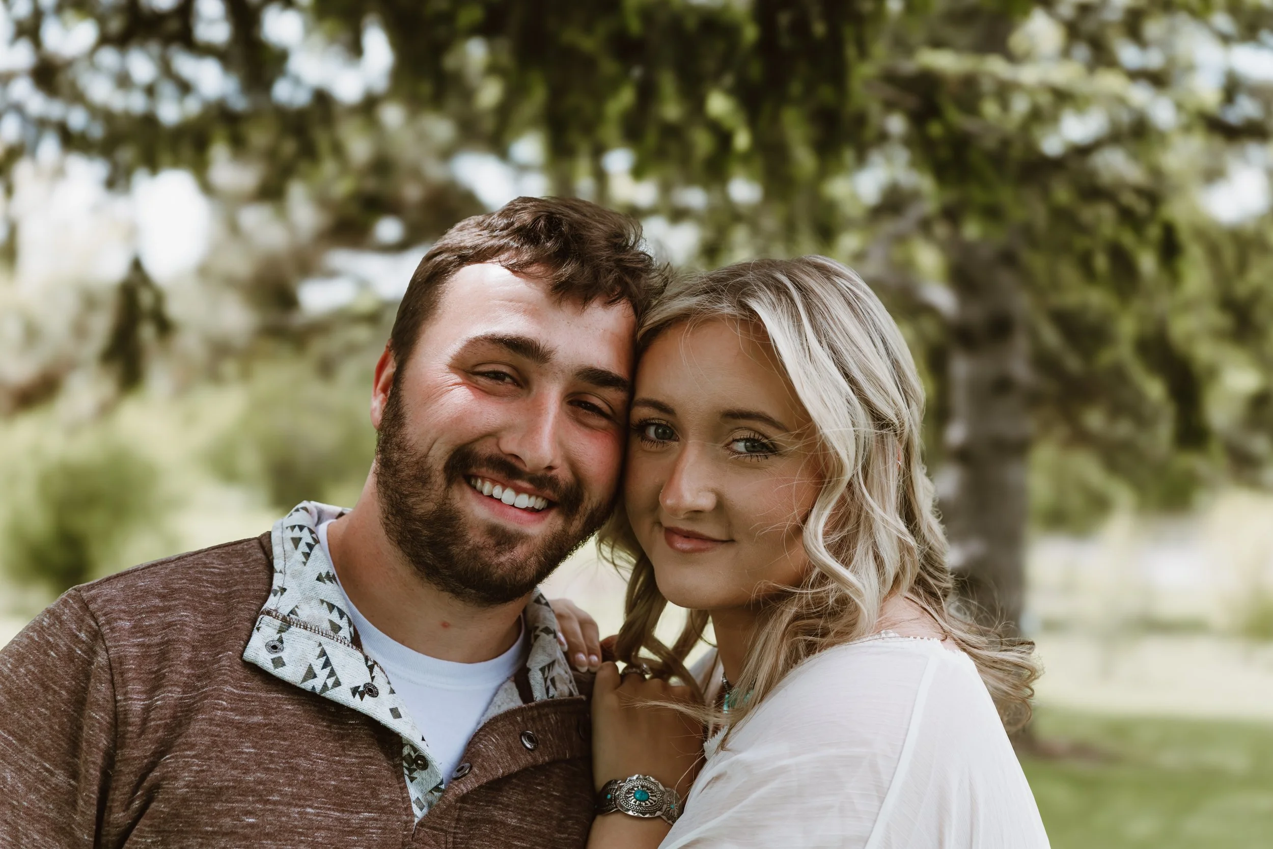 when the trees finally turn green again | central illinois engagement session