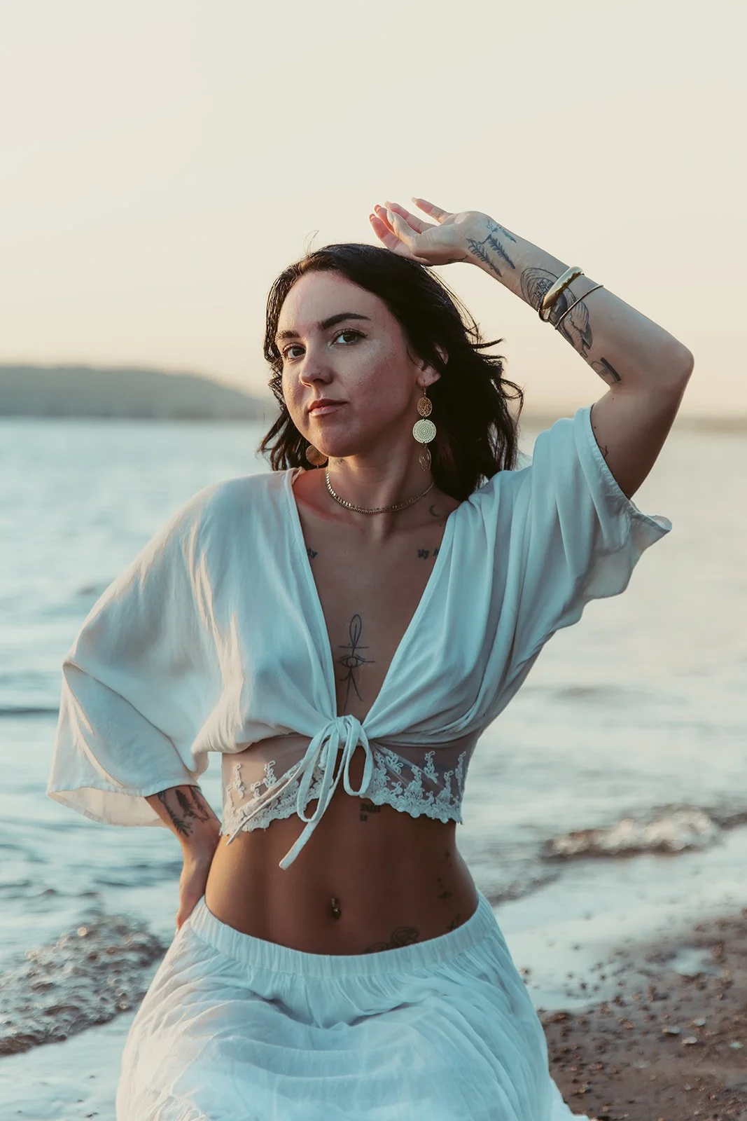 self portrait photoshoot on beach at Cooper park in east peoria illinois