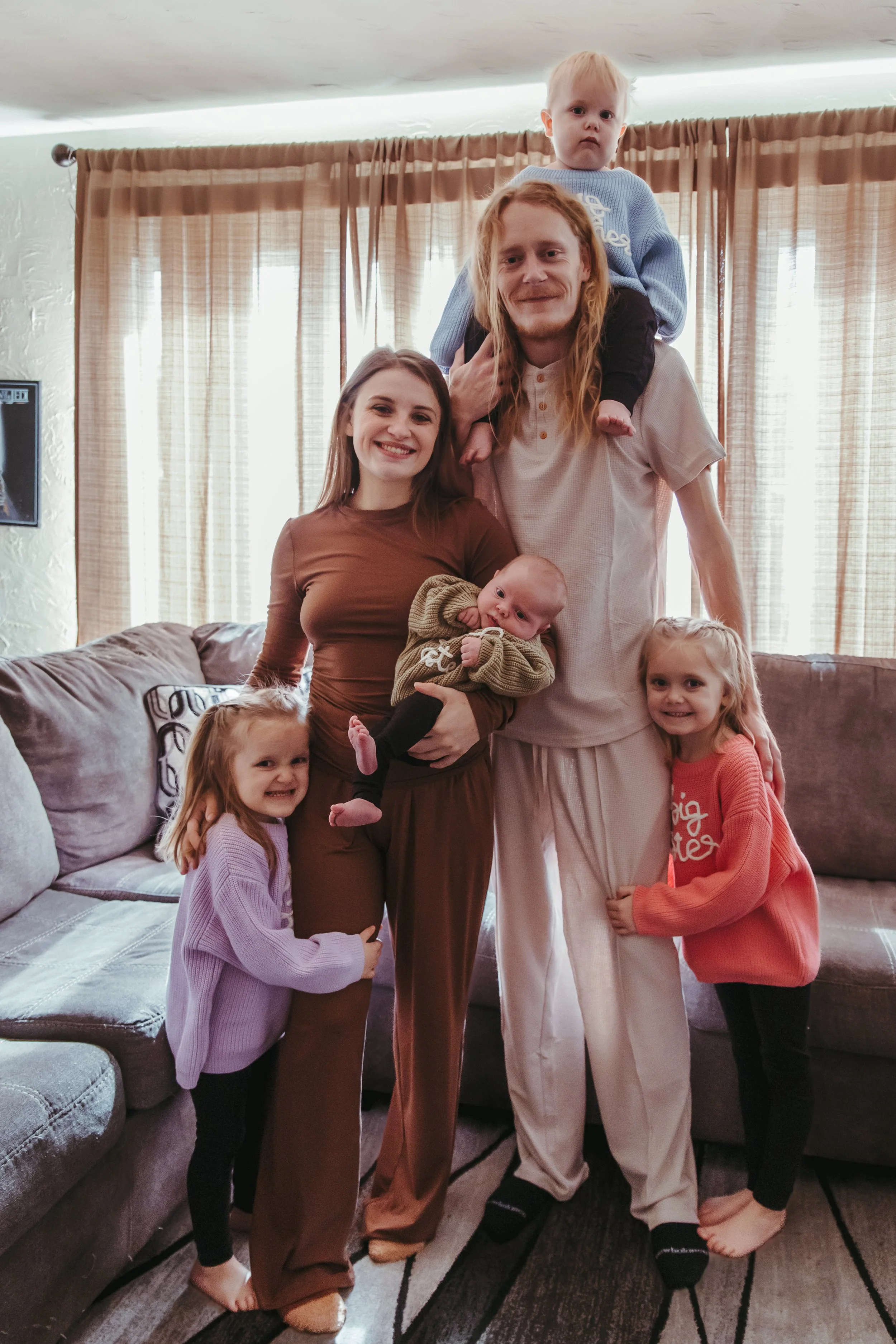 entral Illinois in-home newborn photography lifestyle session