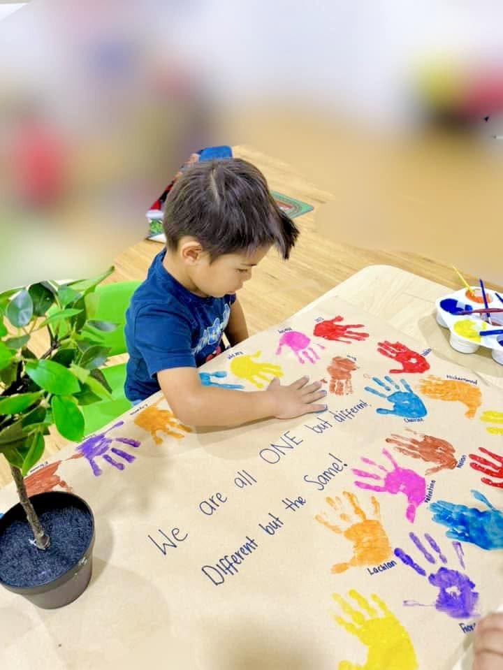 Seeing the World in Colour: How Colour Exploration Supports Early Learning