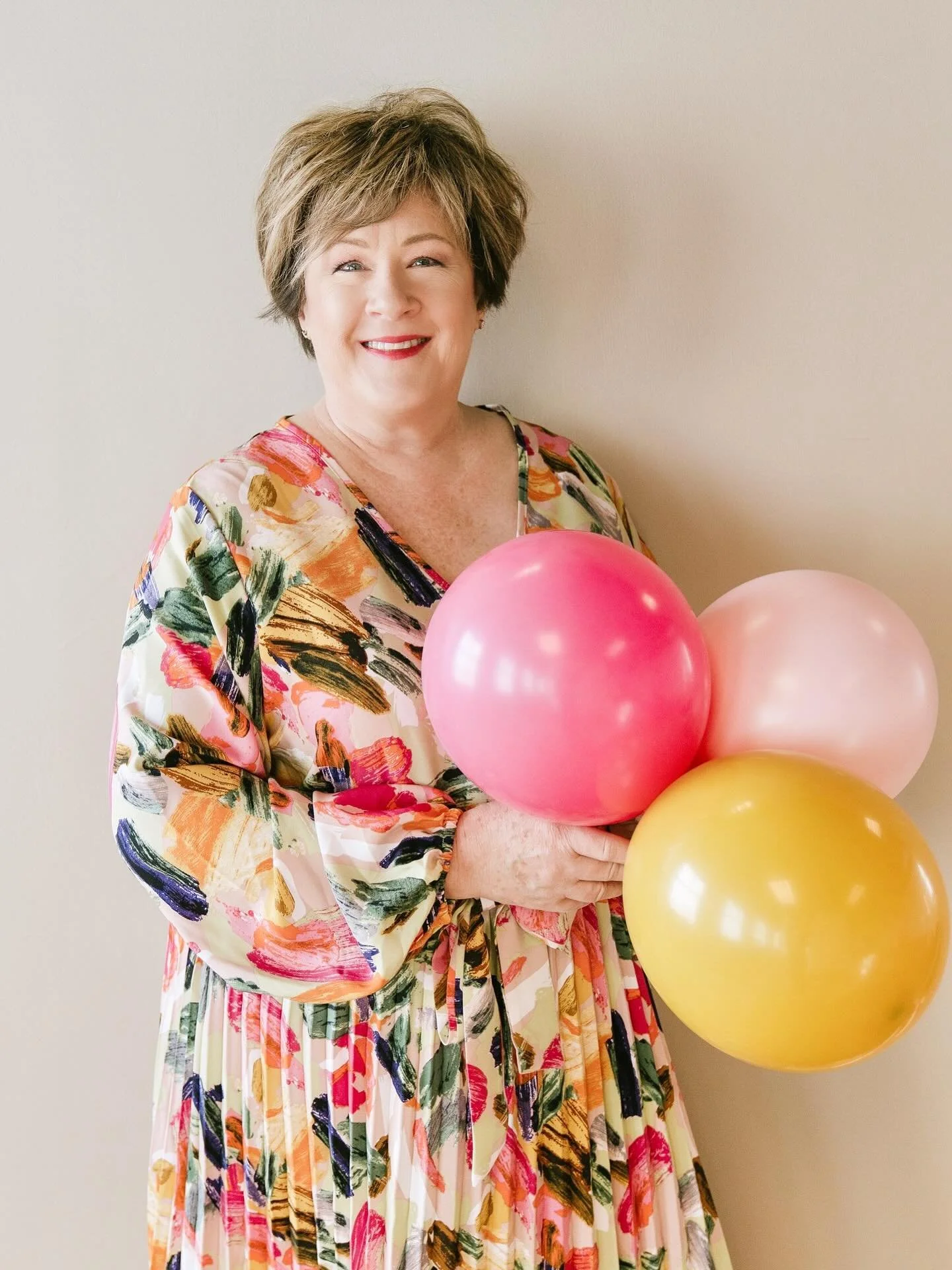 Appreciation post🩷 I love love love our balloon community🩷 One of my favorite things about this journey has been the people I&rsquo;ve met - sooo many amazing, talented artists, designers and friends who are SO kind.  SO KIND.  I am in awe of those