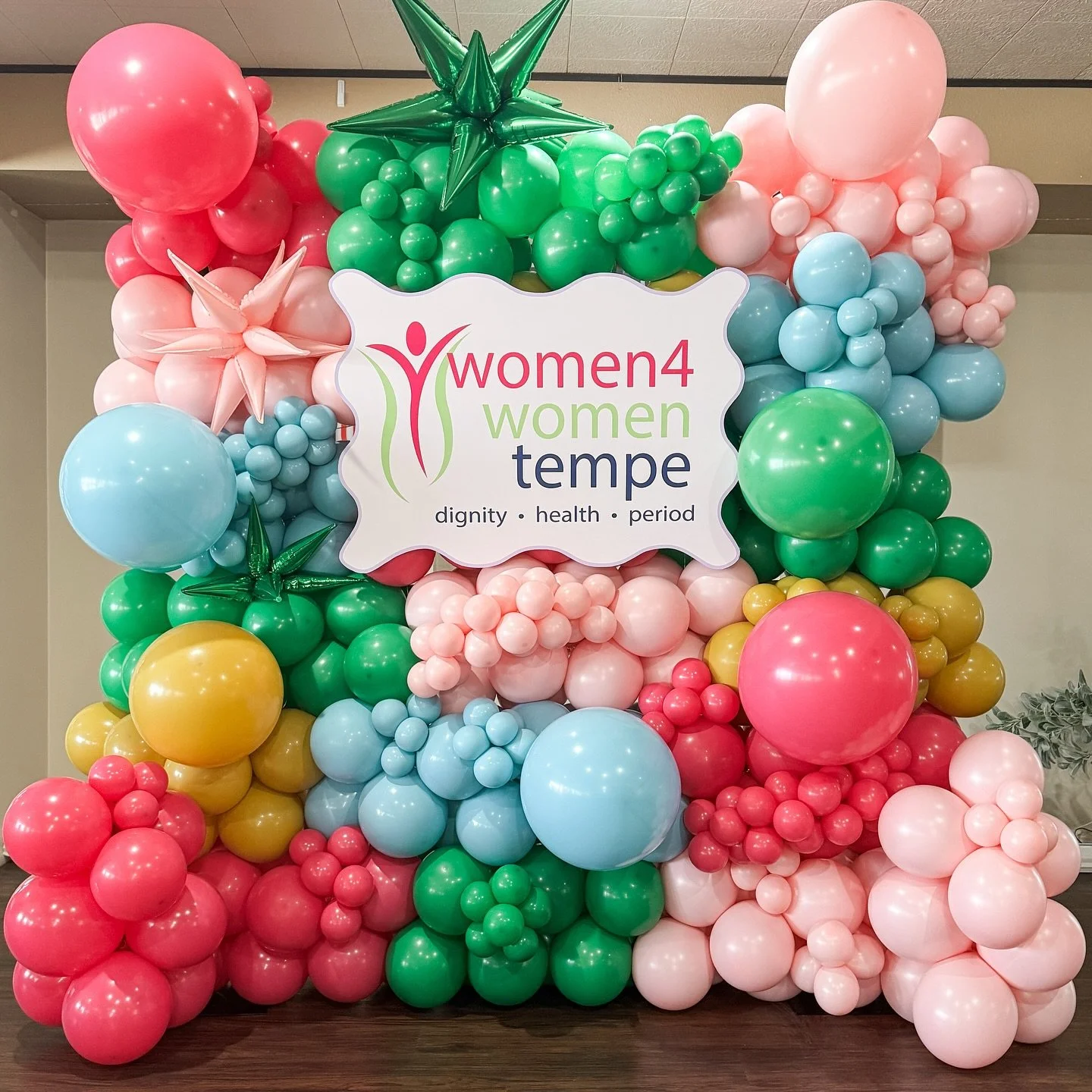 Honored to provide this display for Women4Women Tempe&rsquo;s 8th Anniversary Party and Fundraiser. 🩷💚 This compassionate team works tirelessly to support the dignity, health, and security of low-income and homeless women by providing access to fem