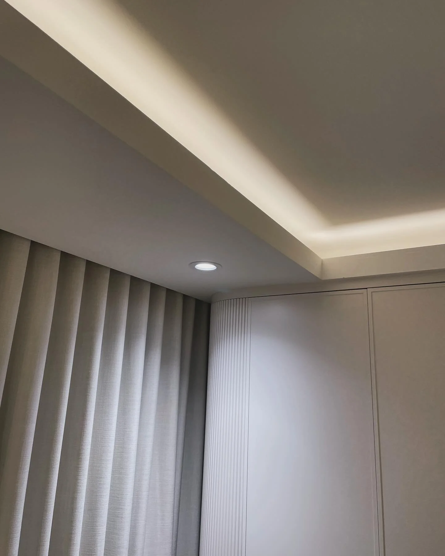 Project heath- wrapped up ✔️
#torontoelectricians 
#custombuildertoronto 
#customlights