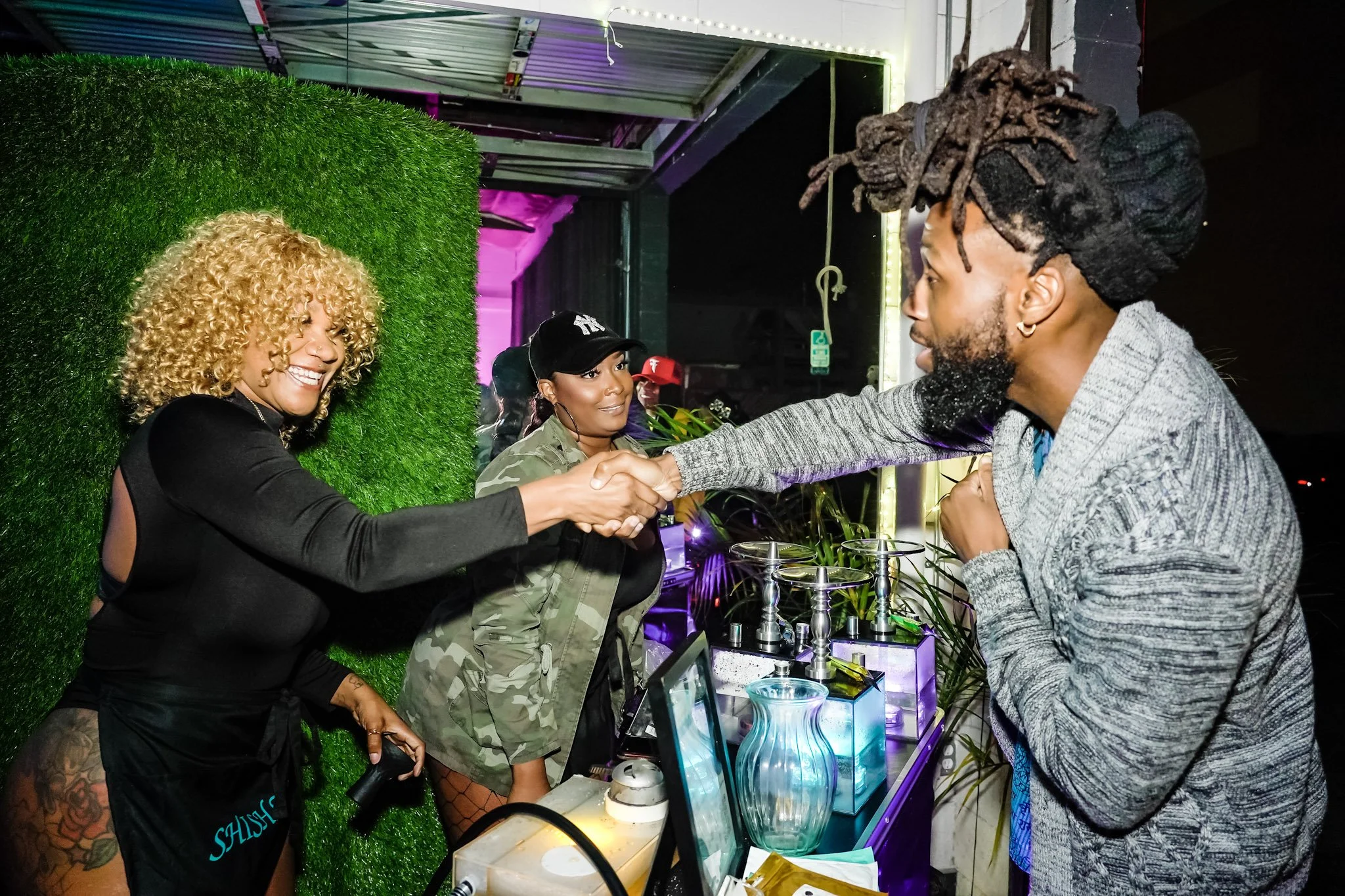 vendor interacting.JPG