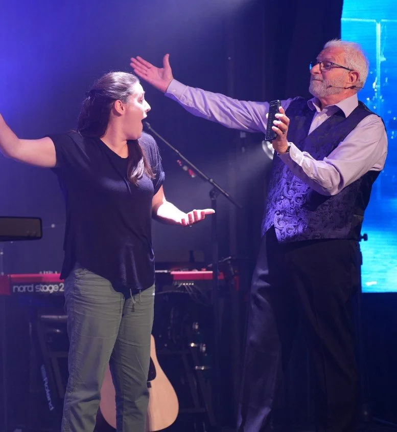 Guests reacting to magician Vincent La&nbsp;Padula performing live