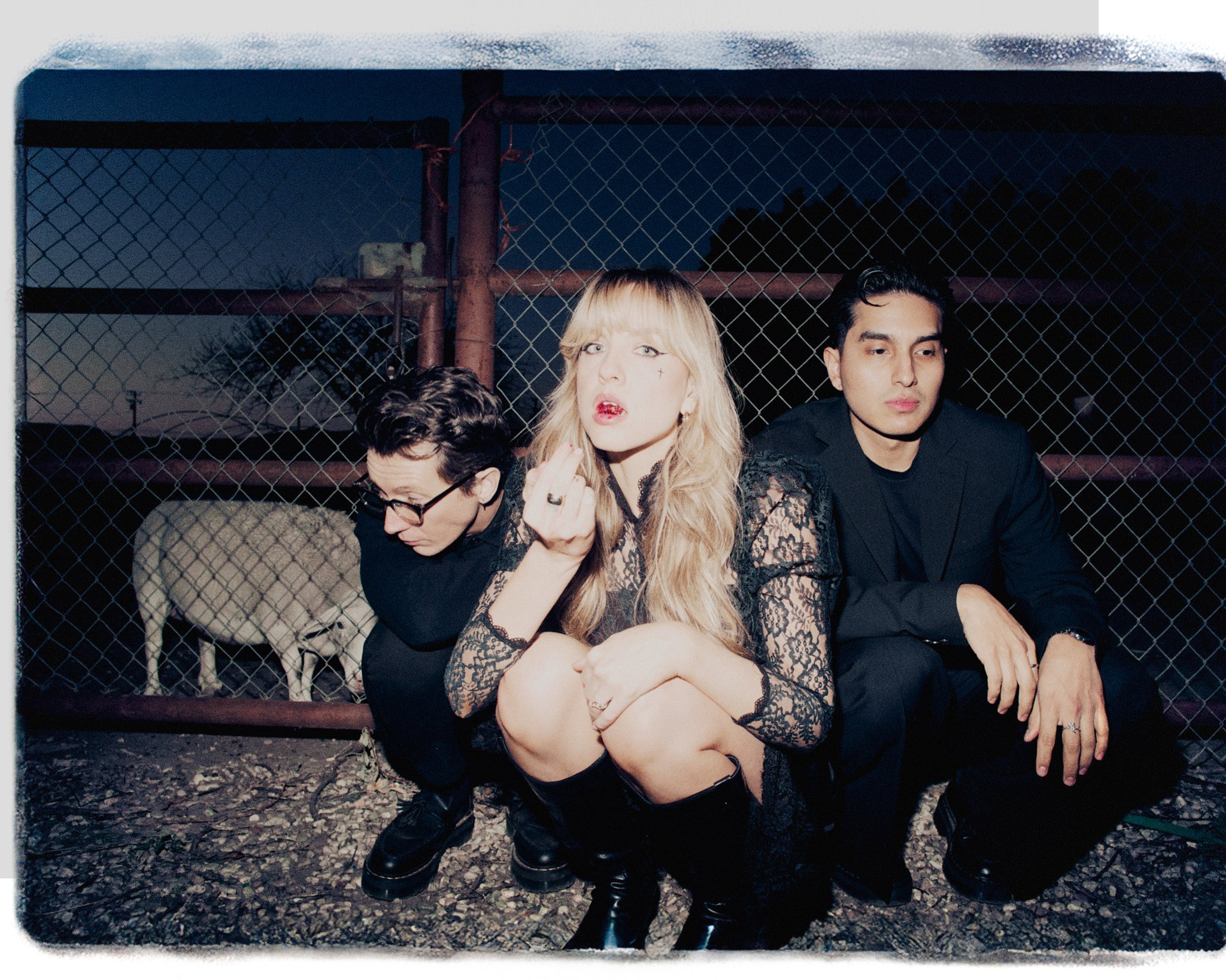 SUNDAY 1994 2.2.20260180.jpg