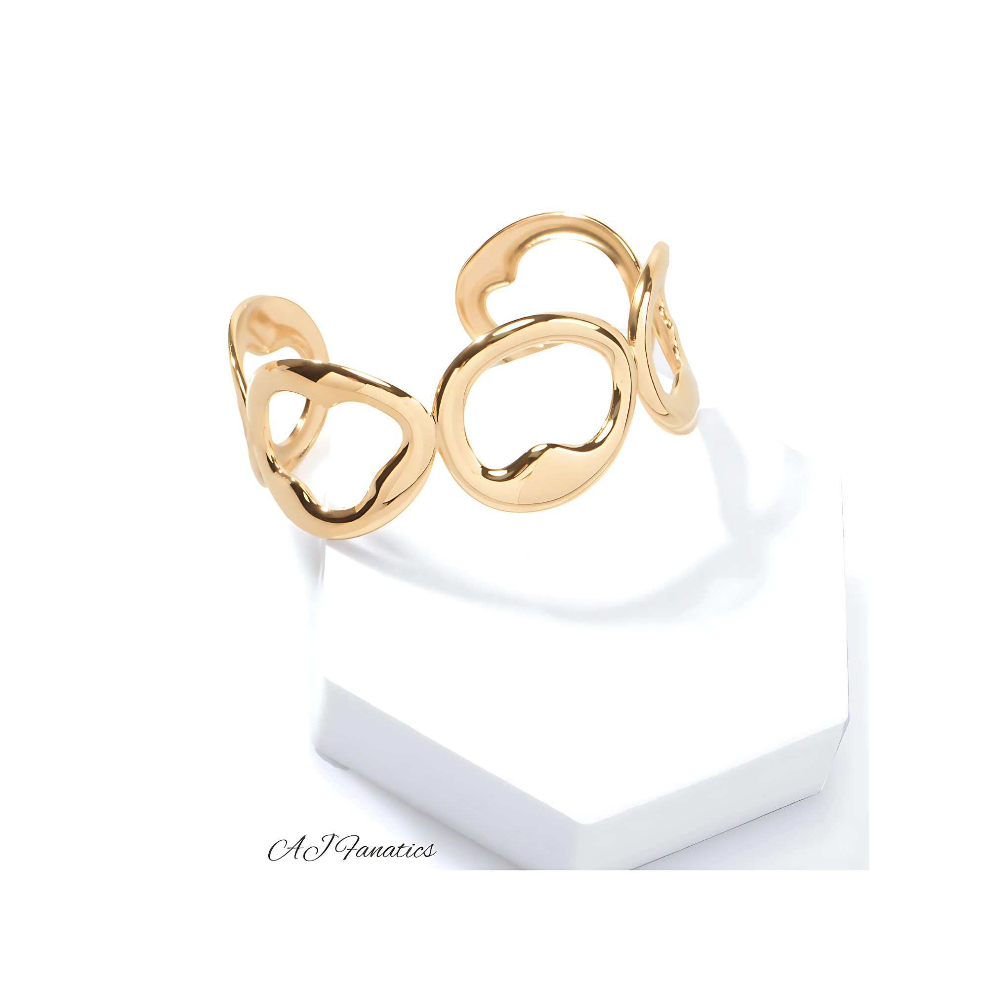 Curve of Cardioid Hearts Bangle, Gold, Tarnish-resistant Stainless Steel, Togetherness in Design Collection, Fashion Jewellery