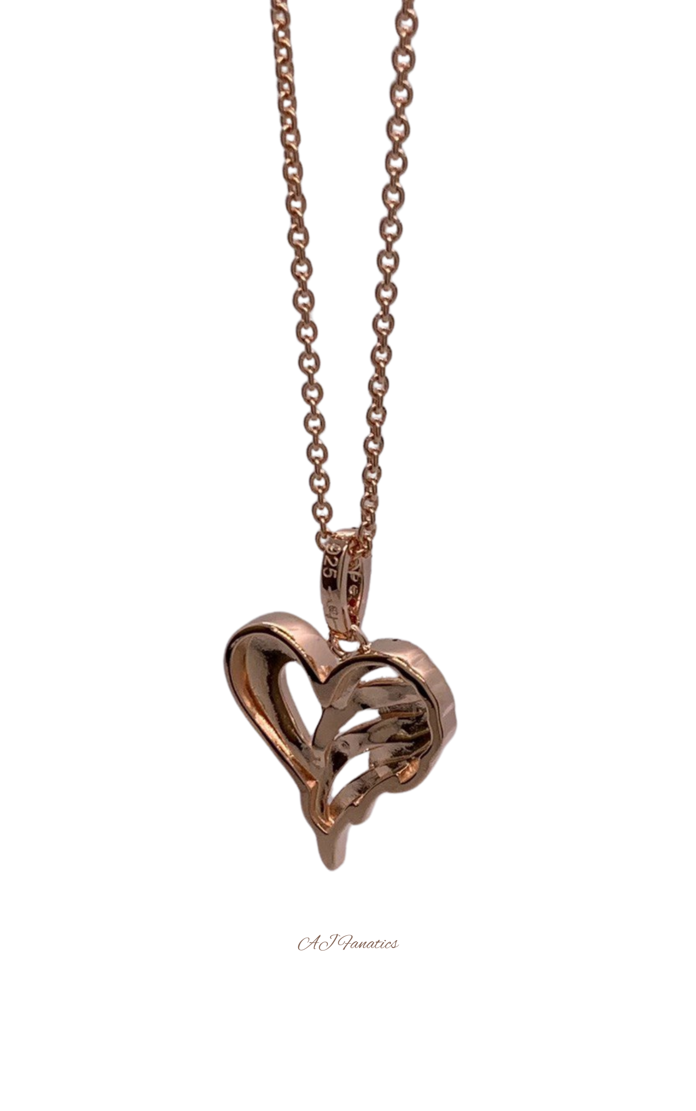 Fanatics’ Heart Soarers Necklace#.png