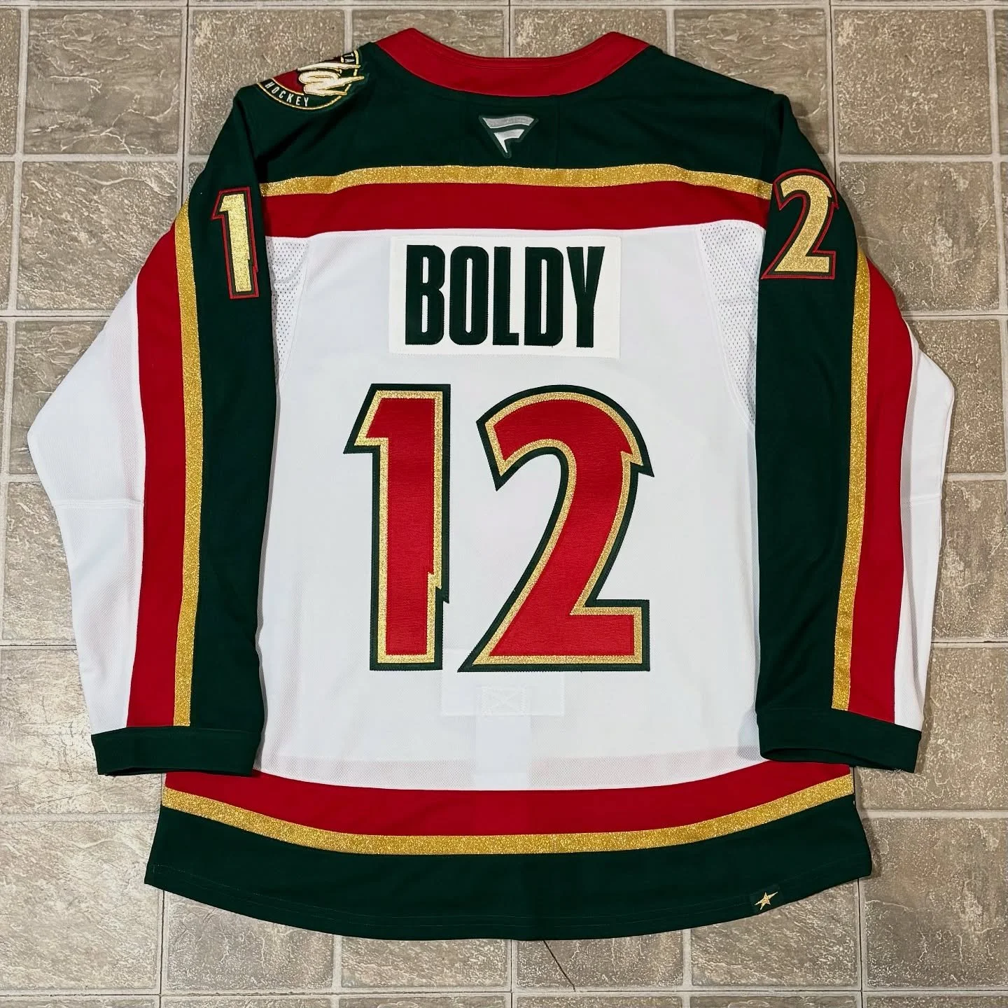 Matt Boldy Wild 25th Anniversary Jersey

Gold twill everywhere!

Full kit made by me

#mattboldy  #wild #minnesota #minnesotawild #jersey #nhl #hockey #hockeyjersey #nhljersey #project #fanatics #sewing #vintagehockey #vintage #custom