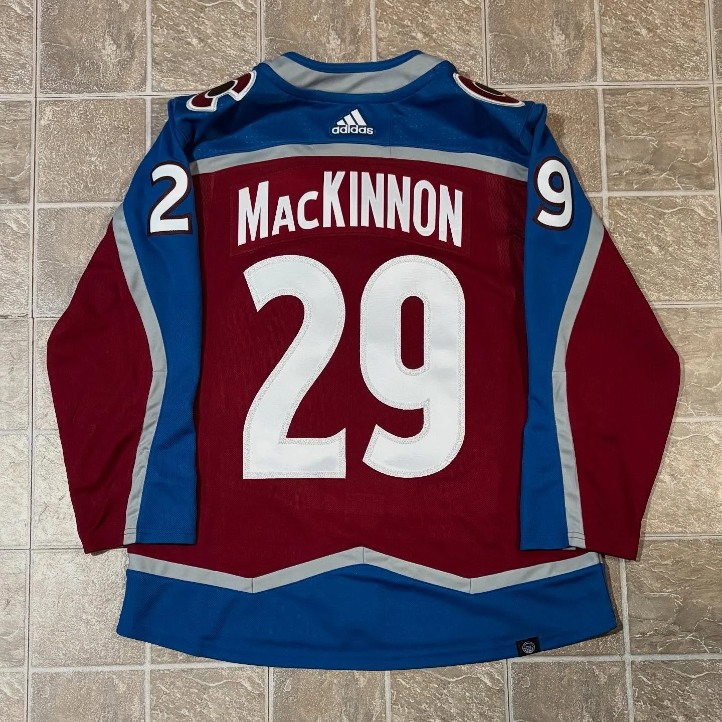Nathan MacKinnon Avalanche 2022 SCF Jersey

Kit from @customize_sports 

#nathanmackinnon #avalanche #colorado #coloradosvalanche #avs #jersey #nhl #hockey #hockeyjersey #nhljersey #project #adidas #sewing #vintagehockey #vintage #custom