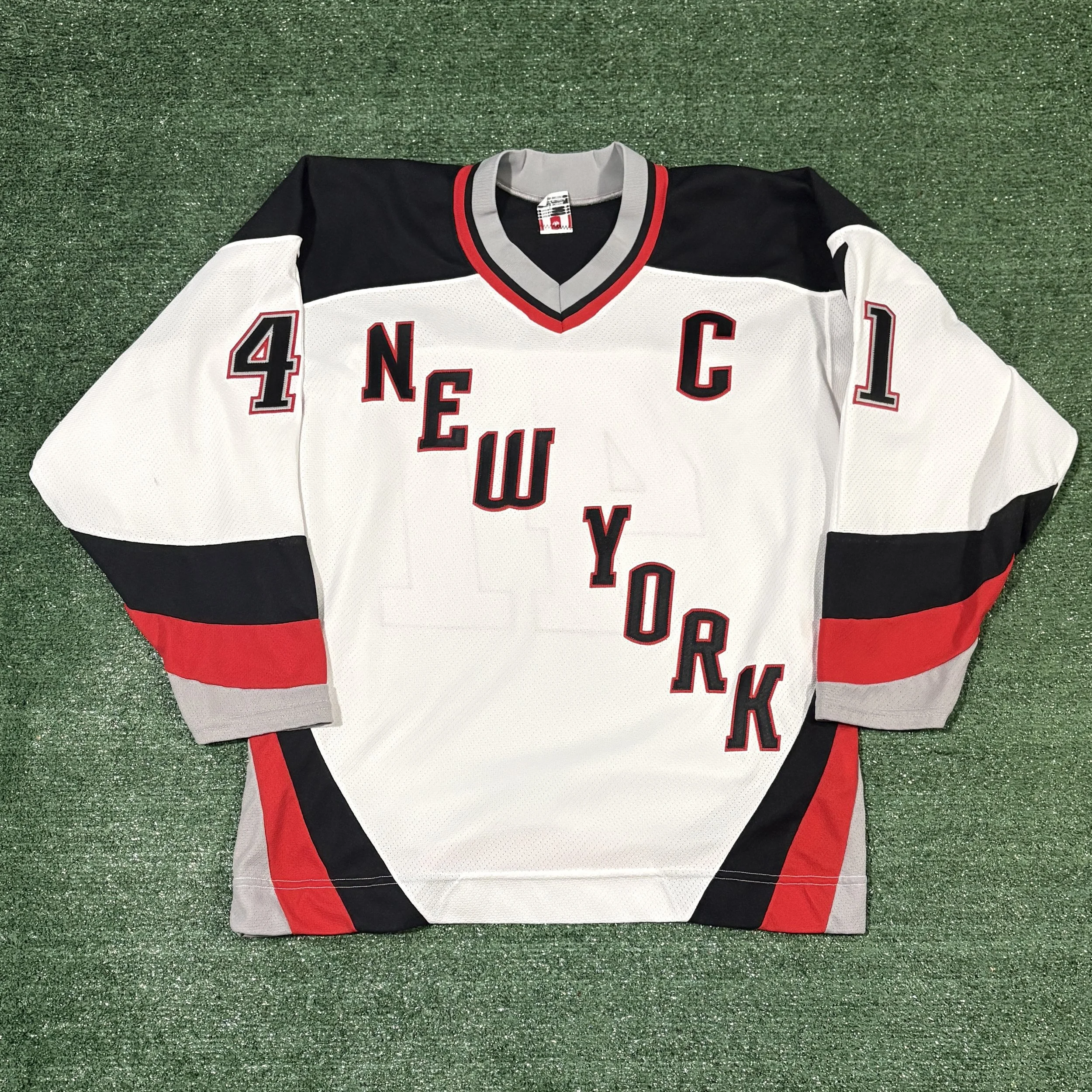 Stu Barnes Buffalo Sabres CCM 550 9/11 Memorial Game Jersey - Sz. L