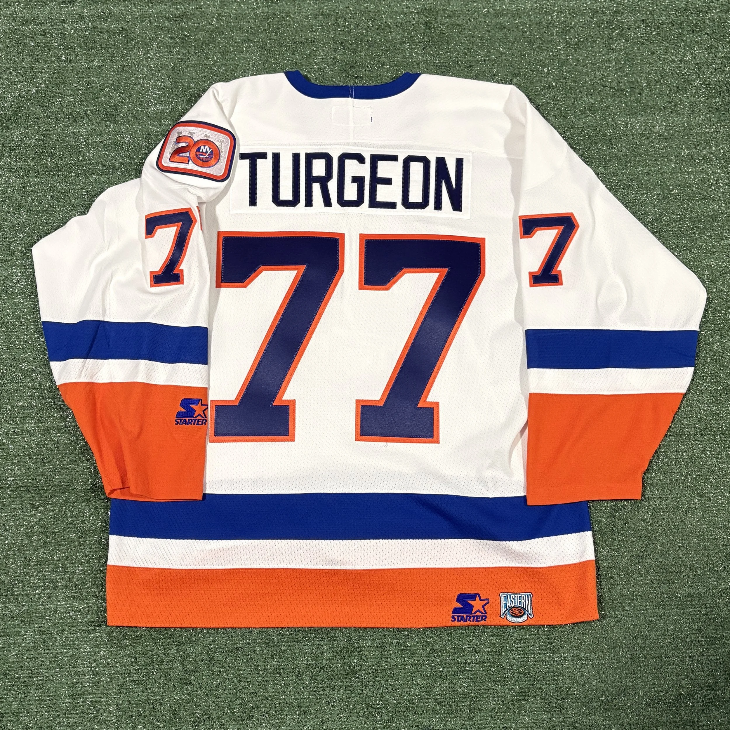 Pierre Turgeon New York Islanders Starter Replica 1991-92 Jersey - Sz. XL