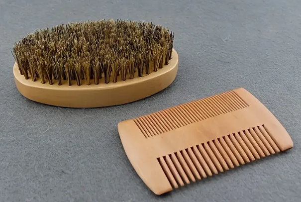 comb & brush.png